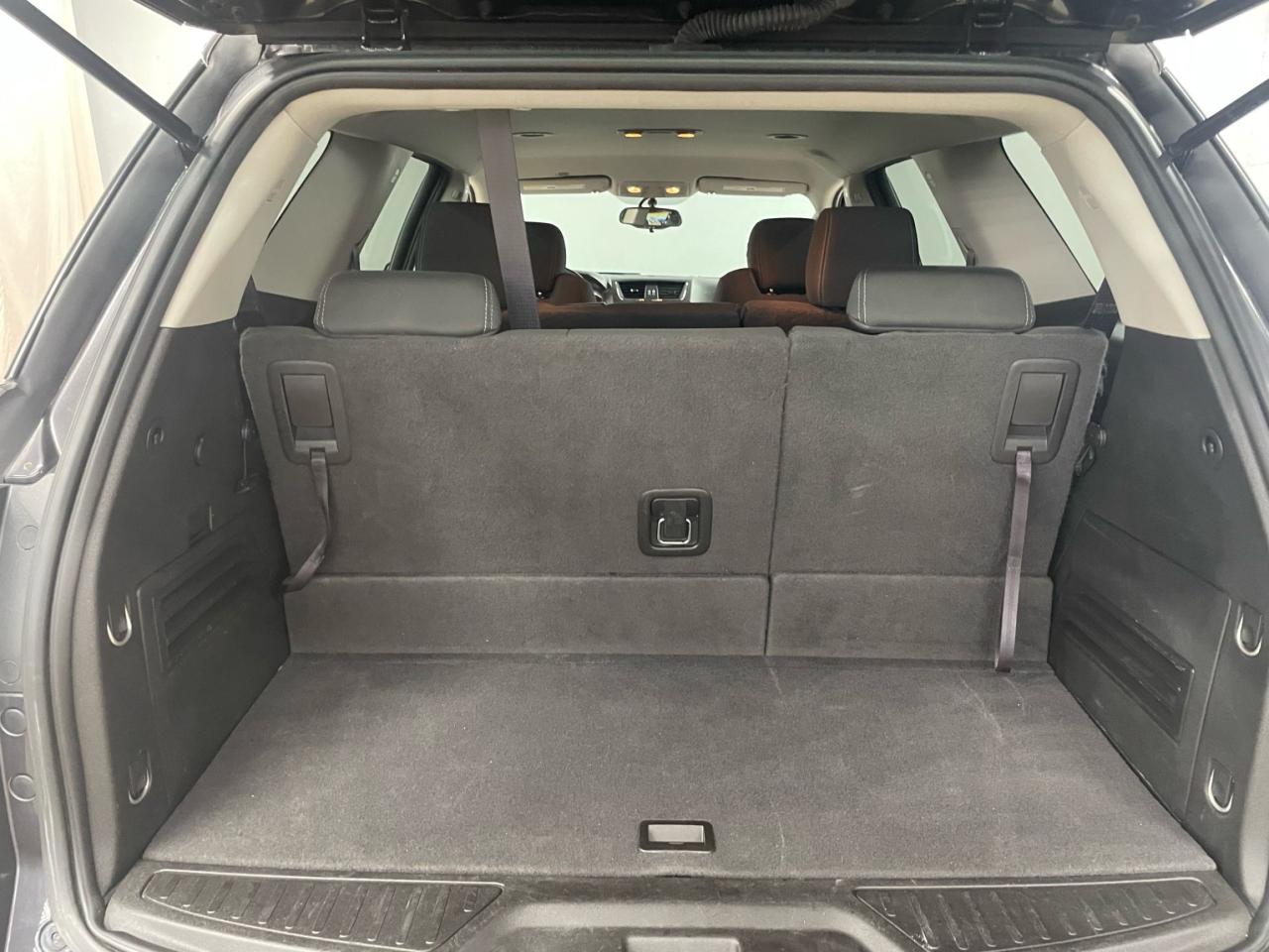 2014 GMC Acadia AWD 4dr SLE1