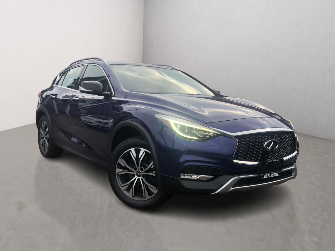 2017 Infiniti QX30 QX30 / LTHR / B.CAM / NAV / MOONROOF / H.SEATS