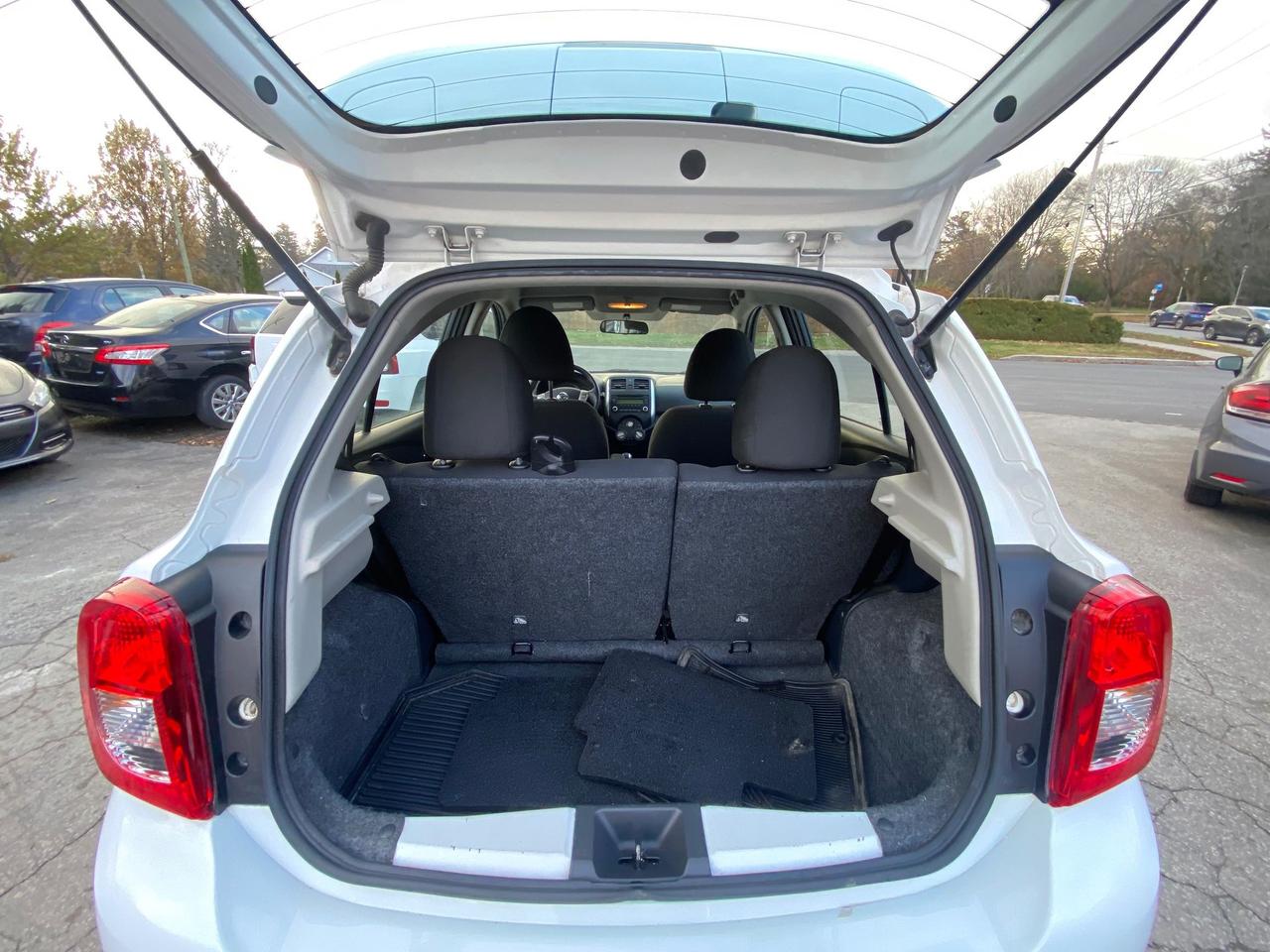 2018 Nissan Micra S Photo