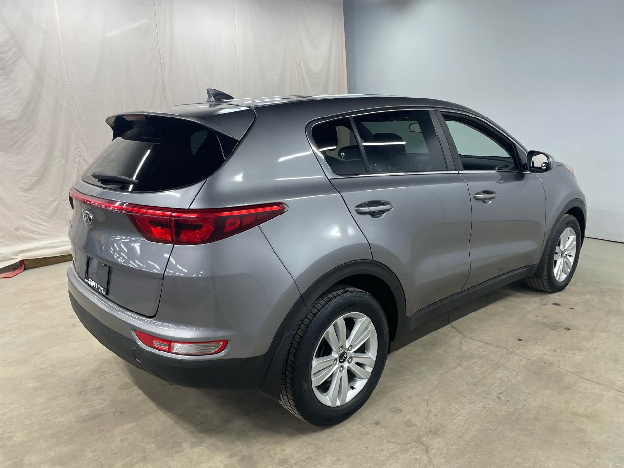2017 Kia Sportage FWD 4dr LX Photo28