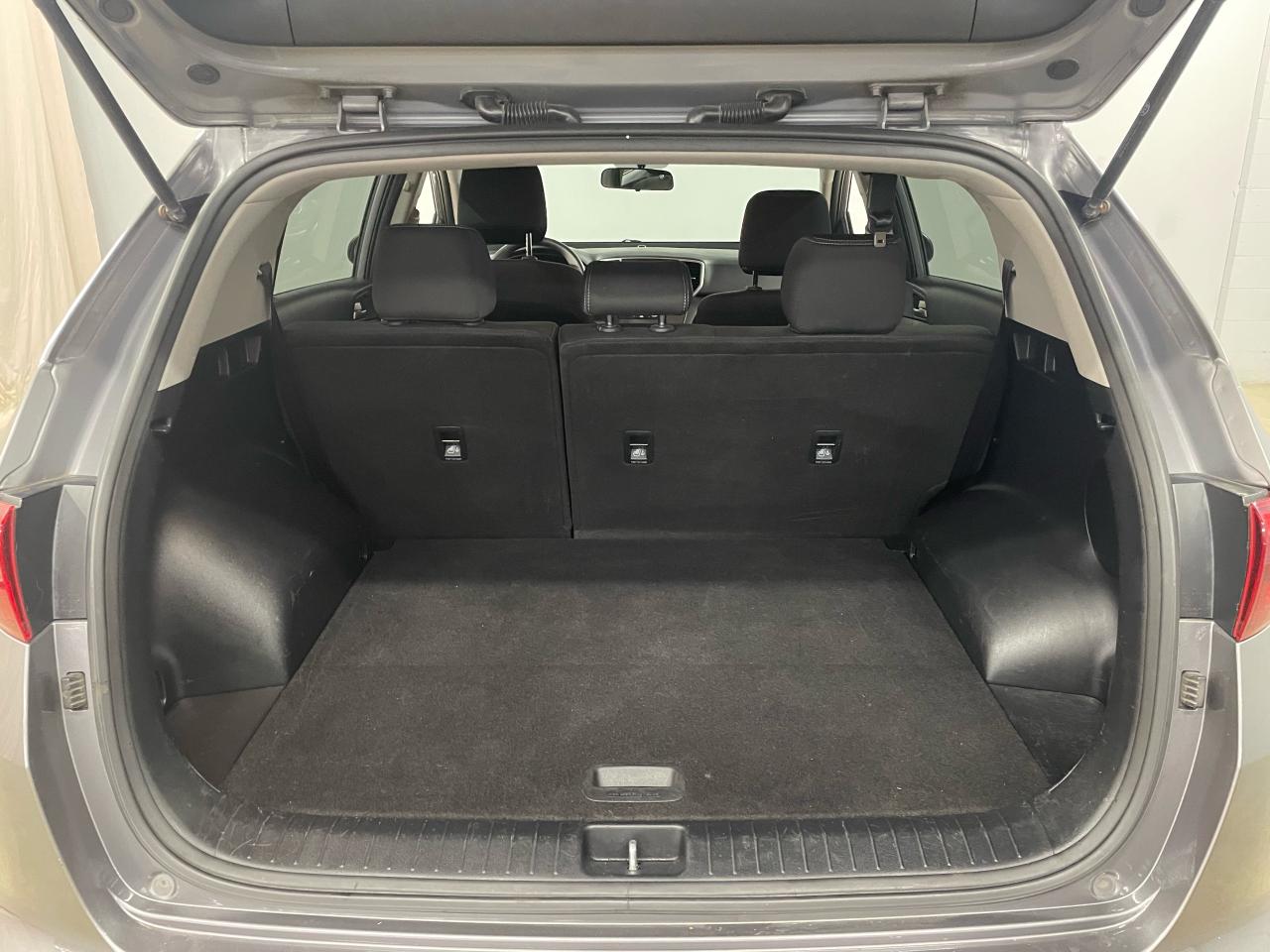 2017 Kia Sportage FWD 4dr LX Photo