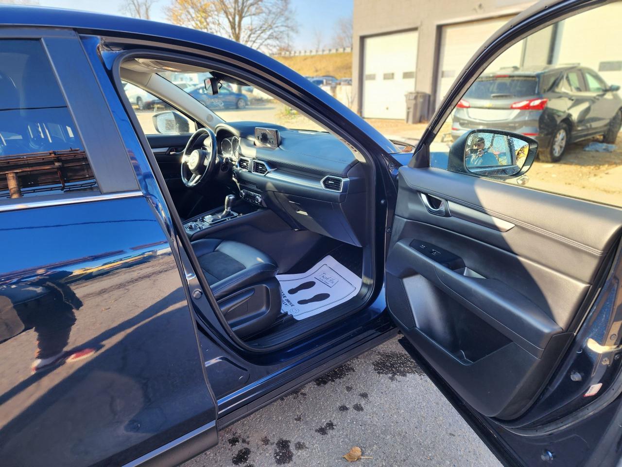 2018 Mazda CX-5 GS l AWD l Low Km's l Well Serviced l Blind Spot - Photo #15