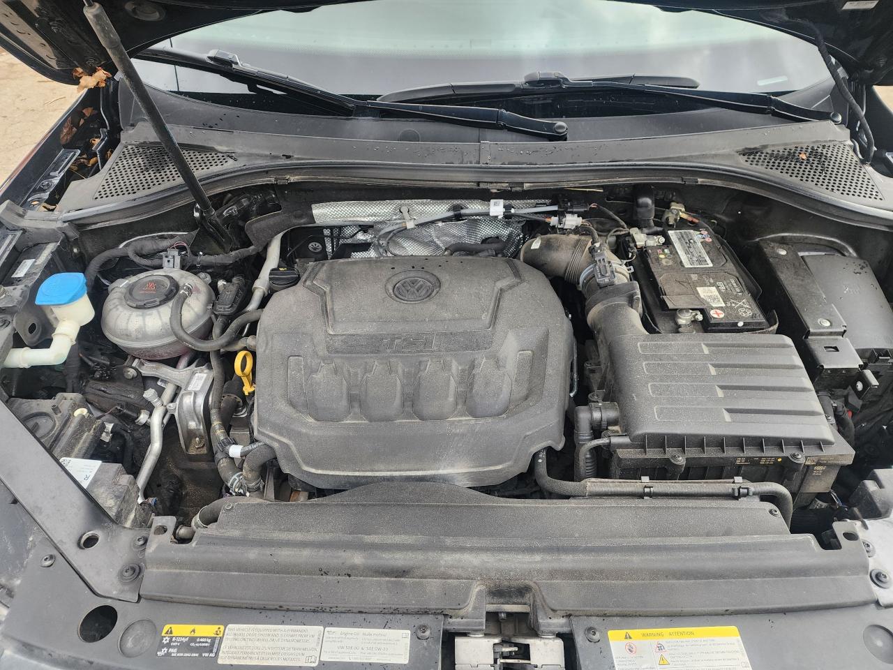 2022 Volkswagen Tiguan Comfortline R-Line Black Edition l Clean Carfax - Photo #18