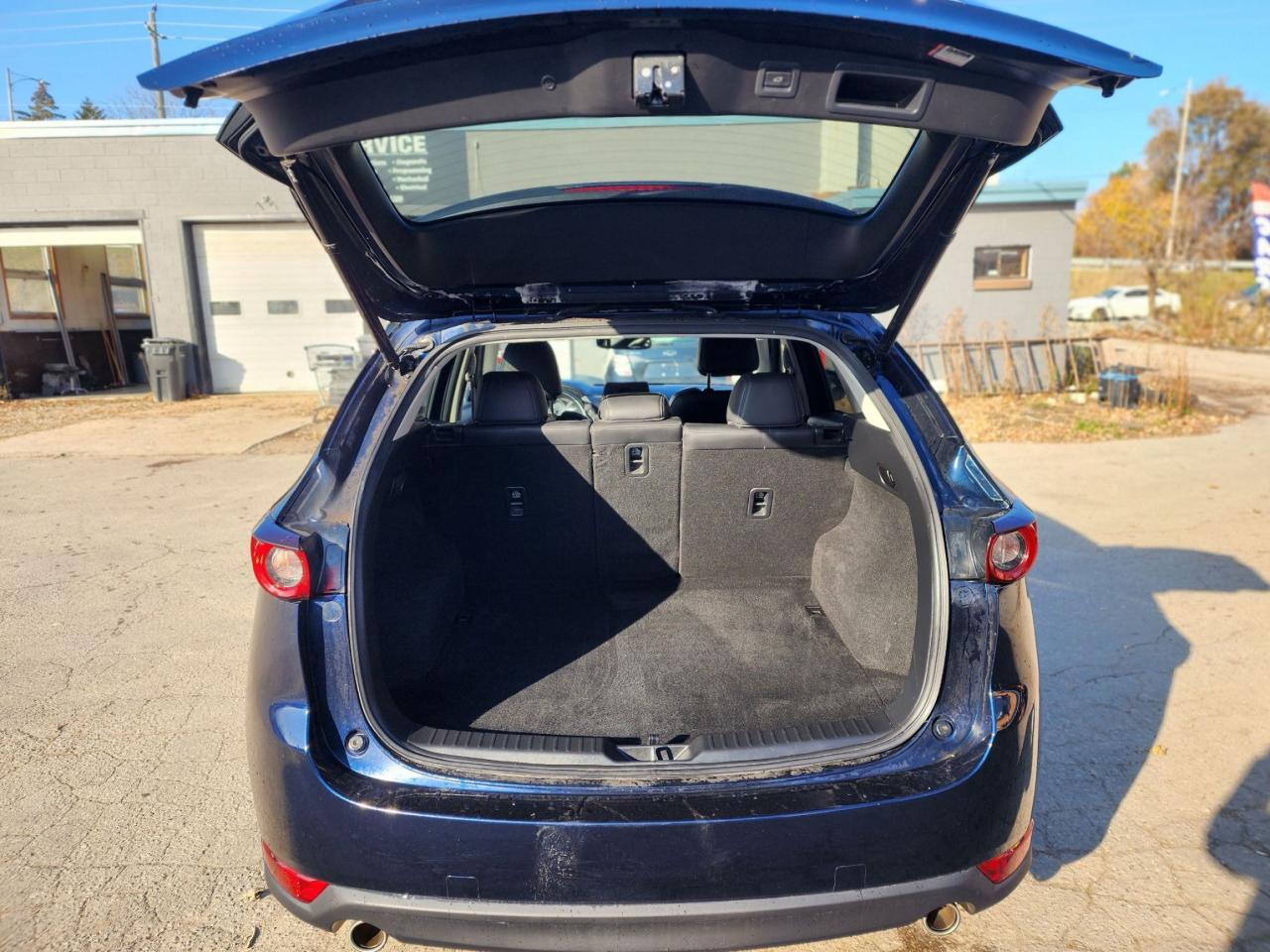 2018 Mazda CX-5 GS l AWD l Low Km's l Well Serviced l Blind Spot