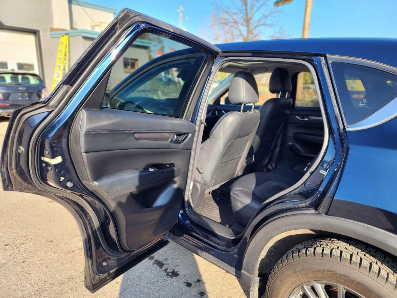 2018 Mazda CX-5 GS l AWD l Low Km's l Well Serviced l Blind Spot