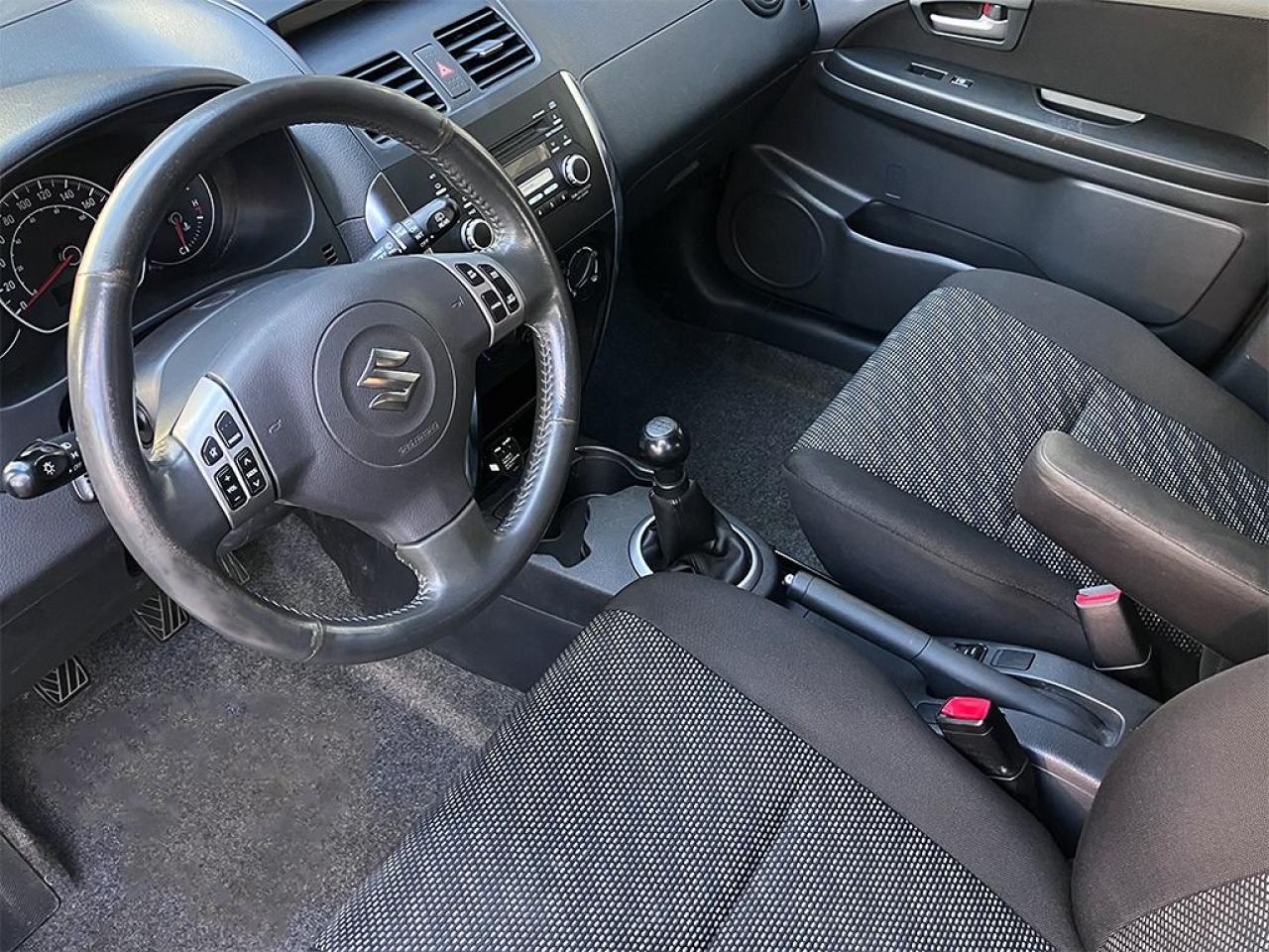 2009 Suzuki SX4 AWD|ALLOYS|ROOF RACK|MANUAL Photo4