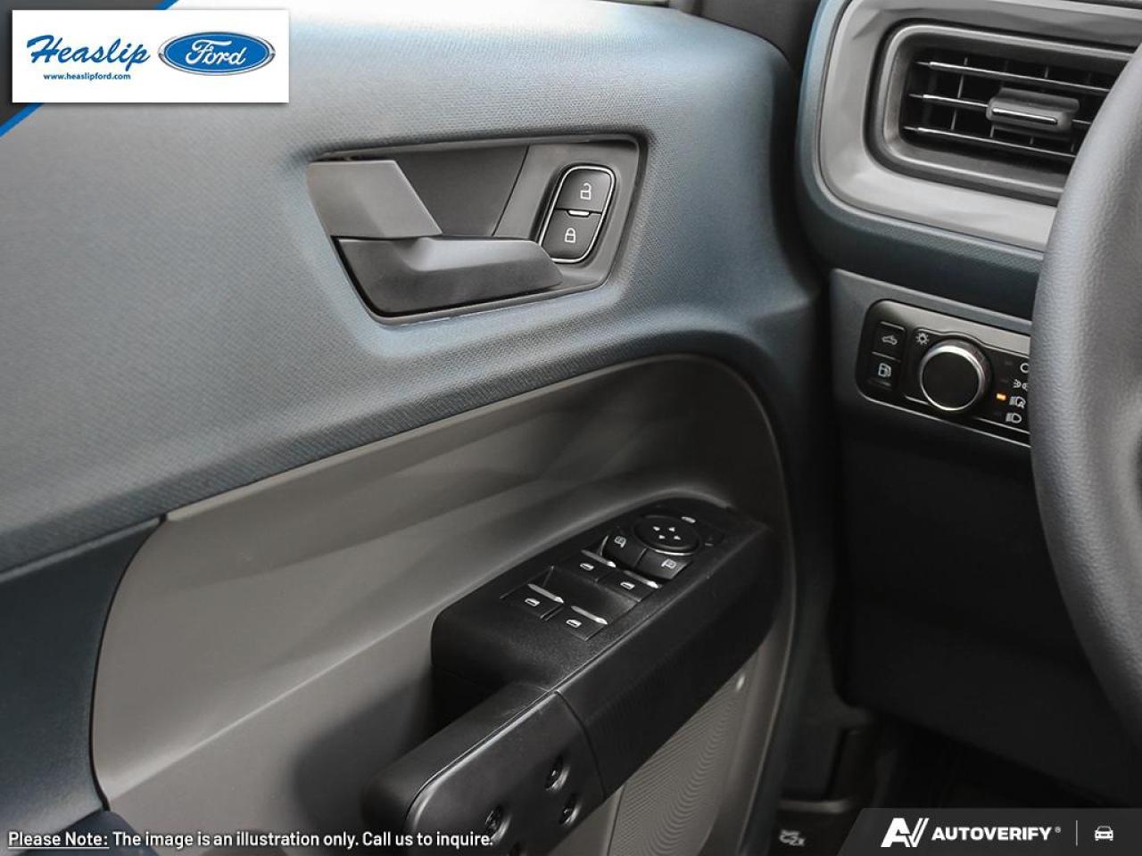 2025 Ford Maverick XLT Photo5