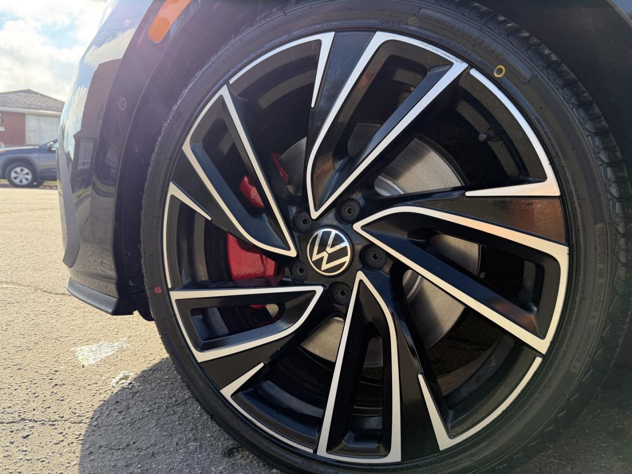 2022 Volkswagen Golf GTI Performance - Photo #7