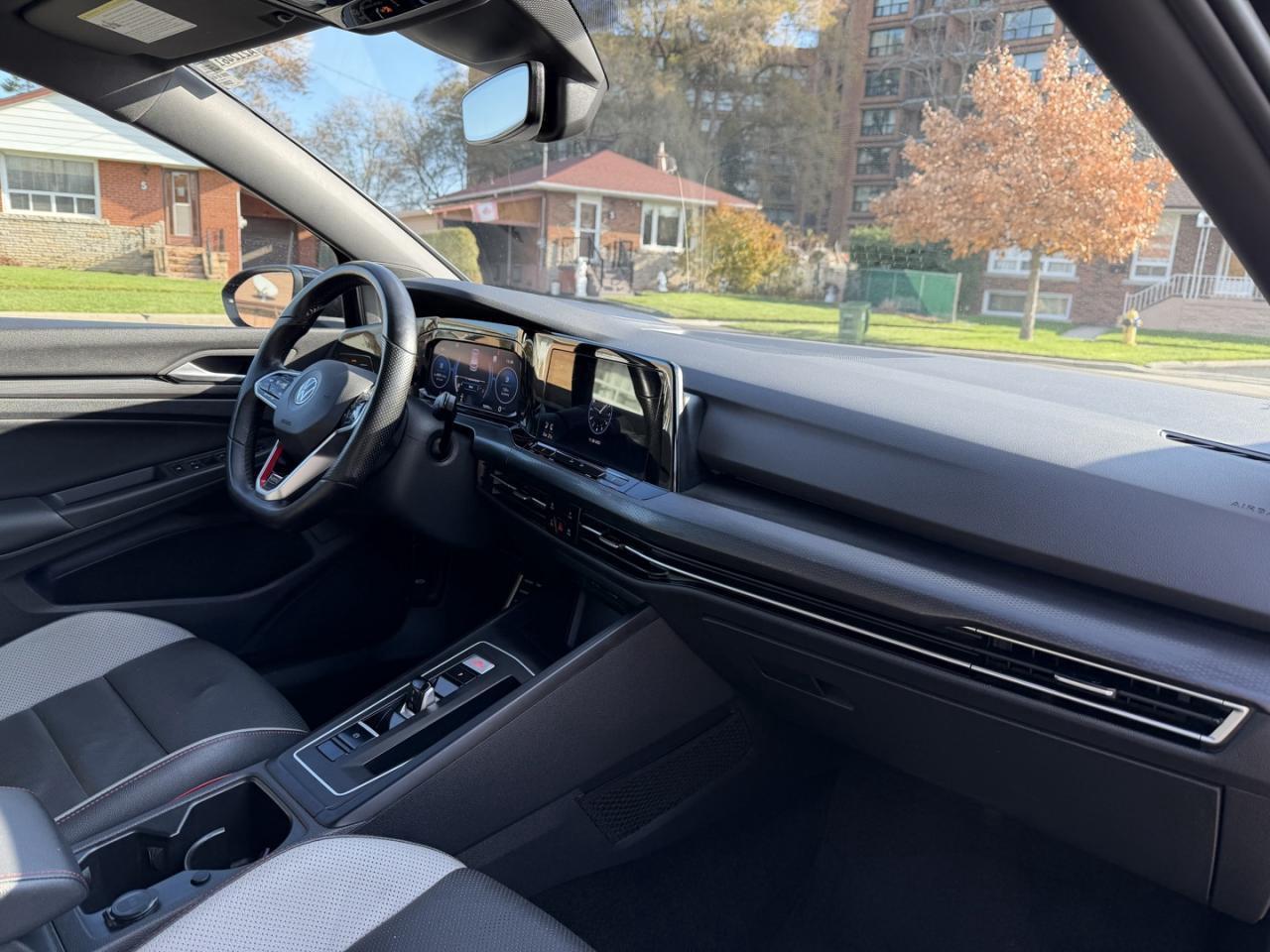 2022 Volkswagen Golf GTI Performance Auto Photo