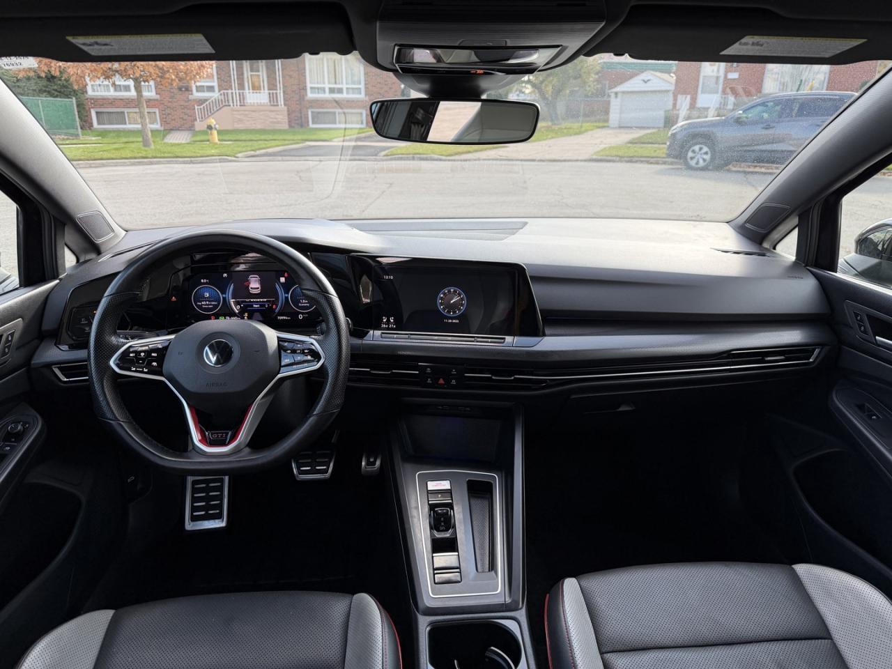 2022 Volkswagen Golf GTI Performance Auto Photo