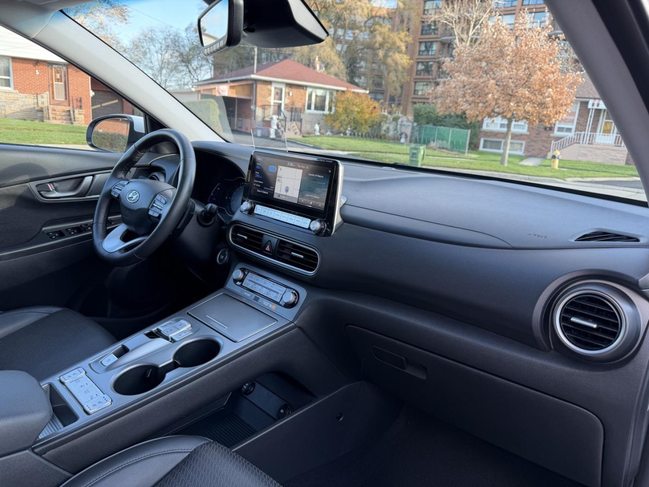 2021 Hyundai KONA EV Ultimate FWD Photo