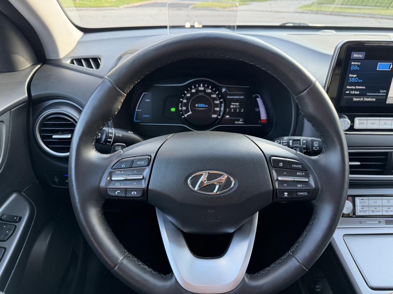 2021 Hyundai KONA EV Ultimate FWD Photo