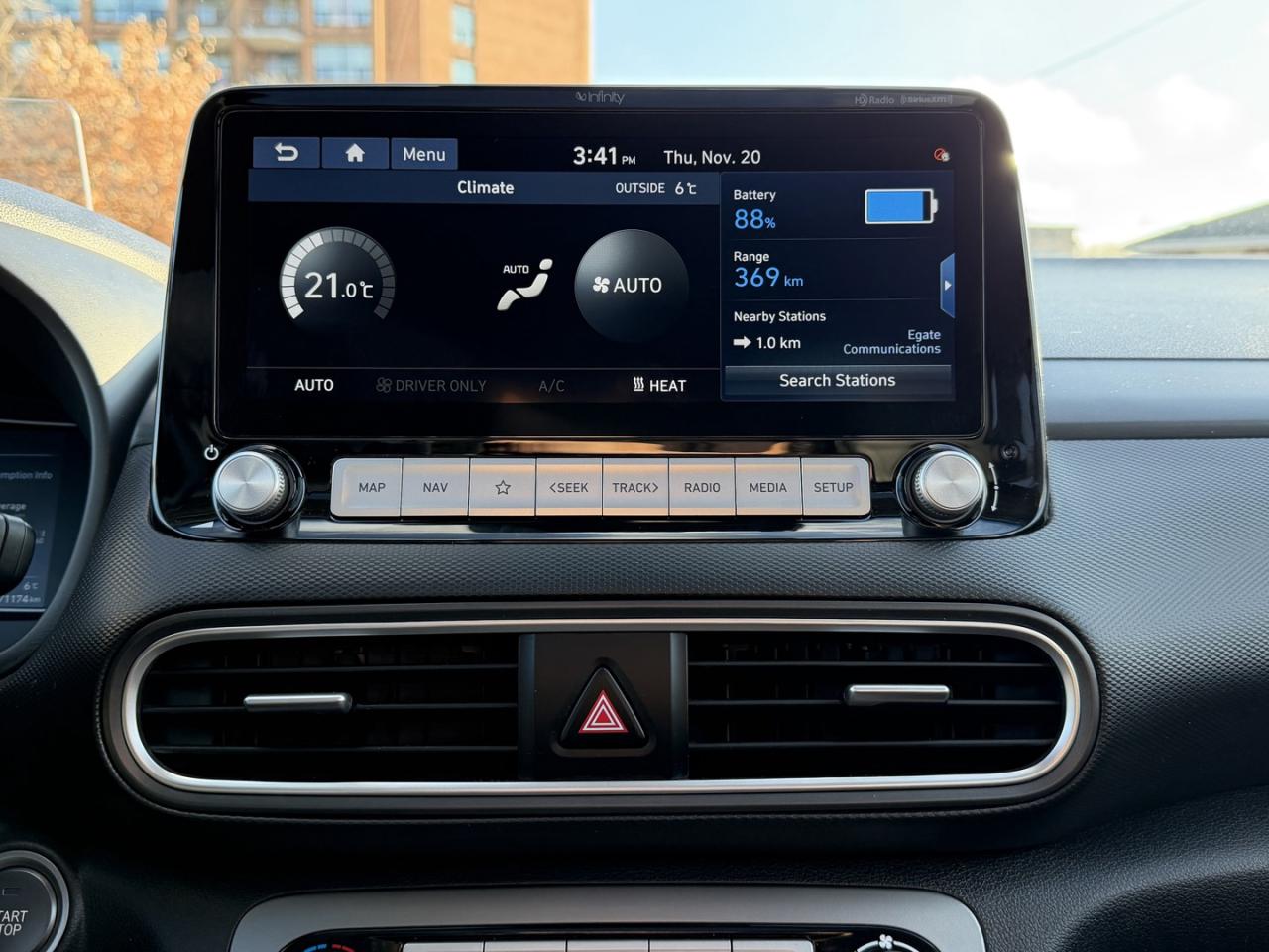 2021 Hyundai KONA EV Ultimate FWD Photo