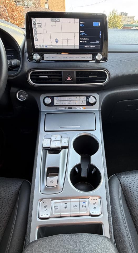 2021 Hyundai KONA EV Ultimate FWD Photo