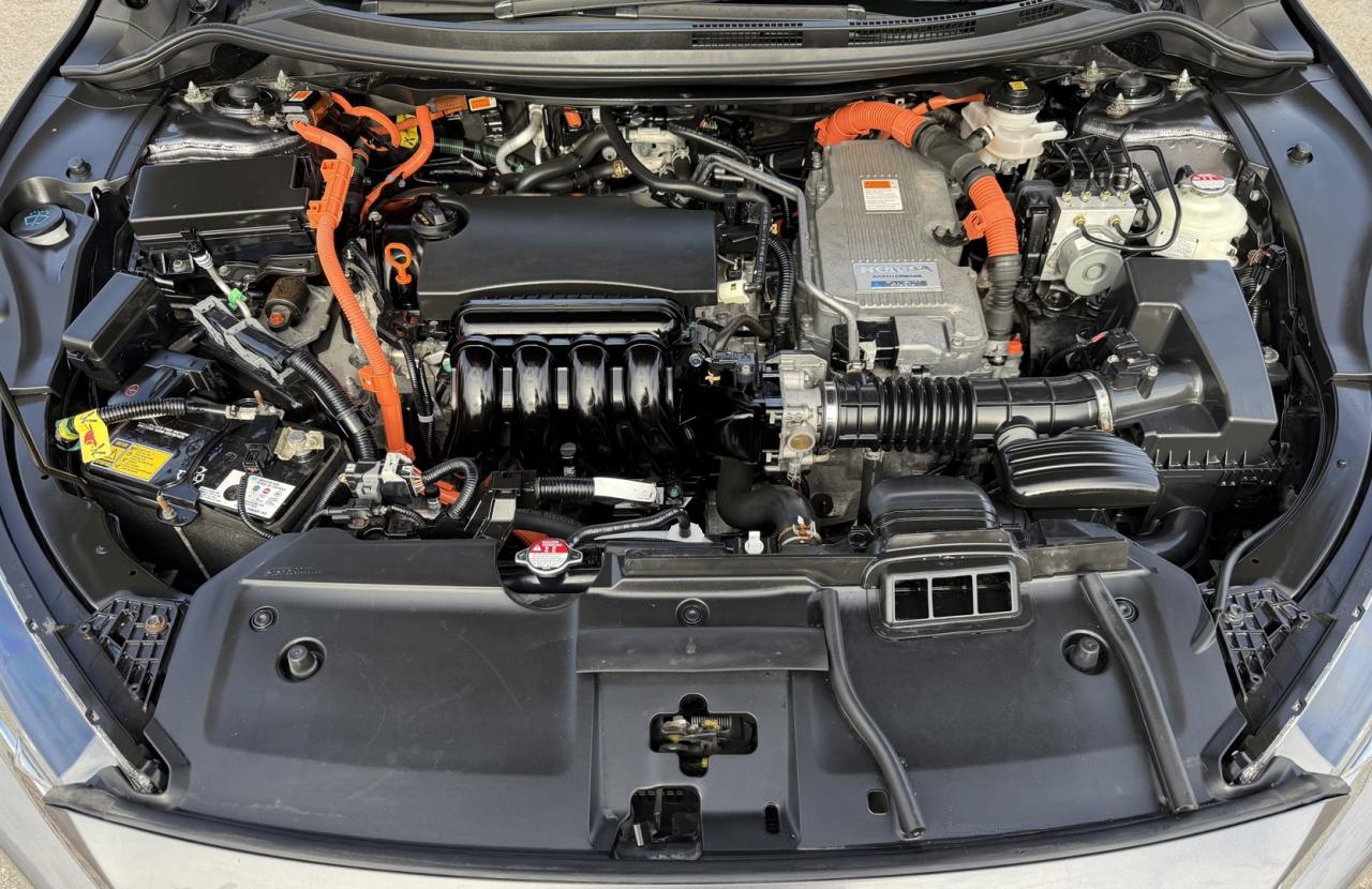 2020 Honda Clarity Plug-In Hybrid Touring Sedan Photo