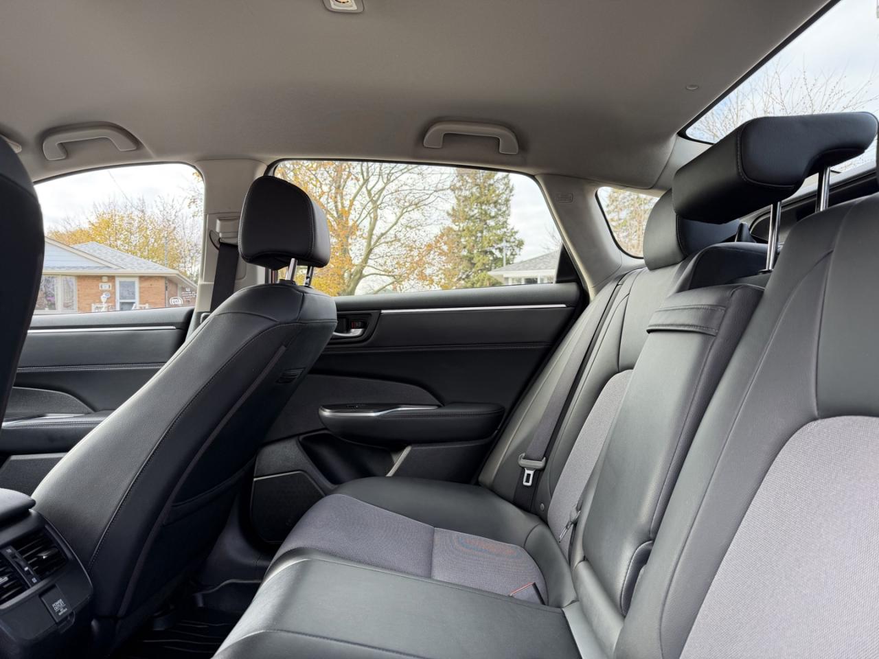 2020 Honda Clarity Plug-In Hybrid Touring Sedan - Photo #15