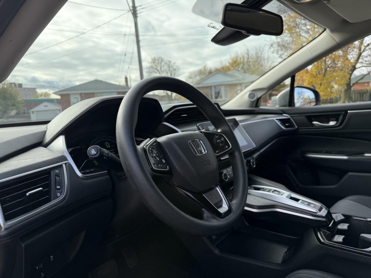 2020 Honda Clarity Plug-In Hybrid Sedan Photo