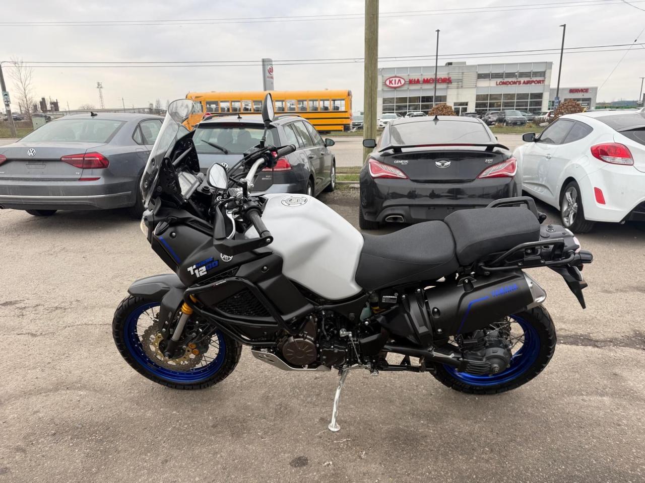 2019 Yamaha Super Tenere XT1200ZE, ADVENTURER, ONLY 36KMS, DUAL SPORT - Photo #2