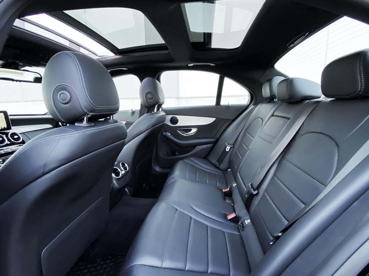 2018 Mercedes-Benz C-Class C300 4MATIC-AMG-SPORT-360 CAM-NAV-1 OWNER - Photo #21