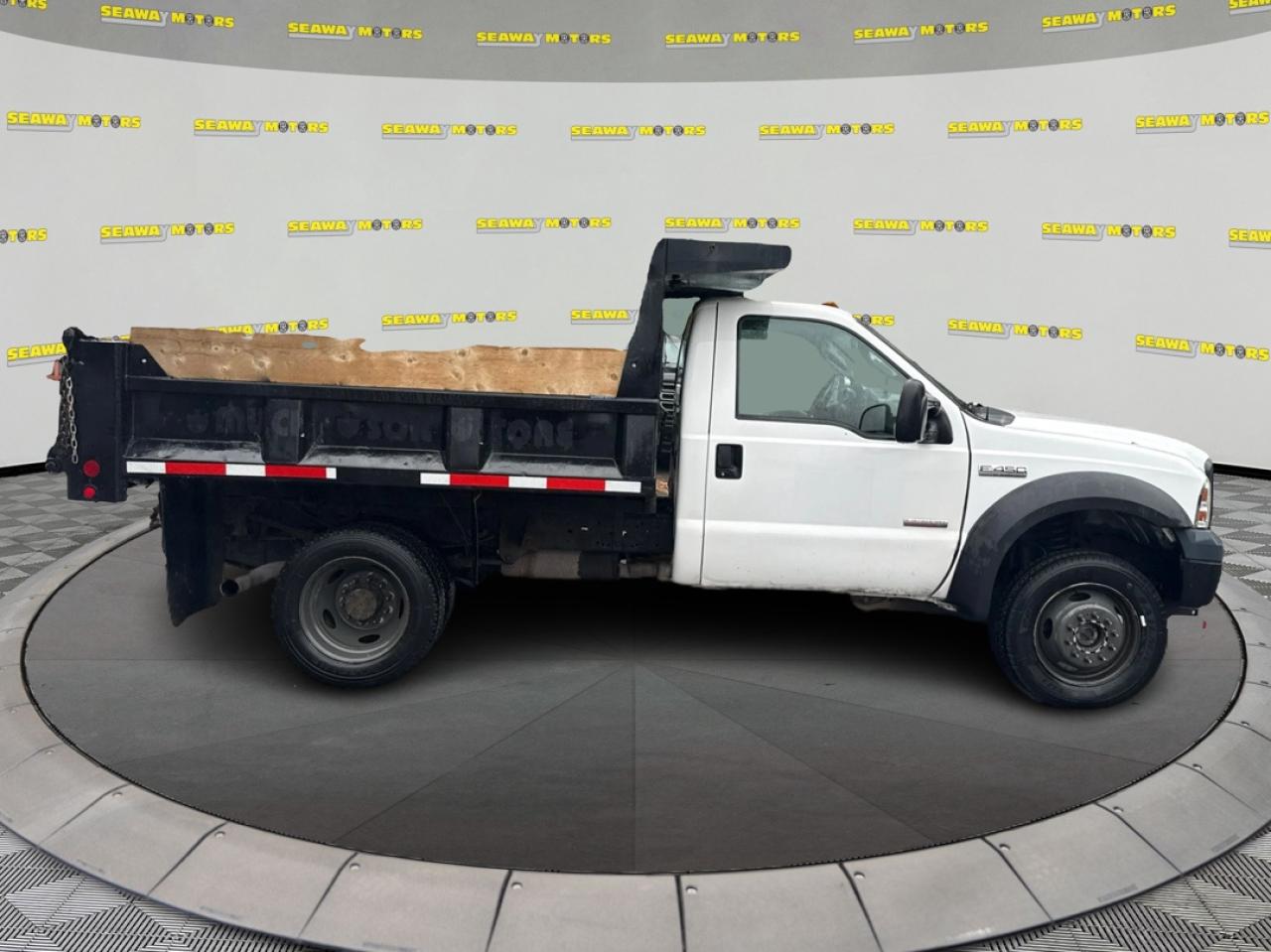 2006 Ford F-450 F-Series - Photo #2