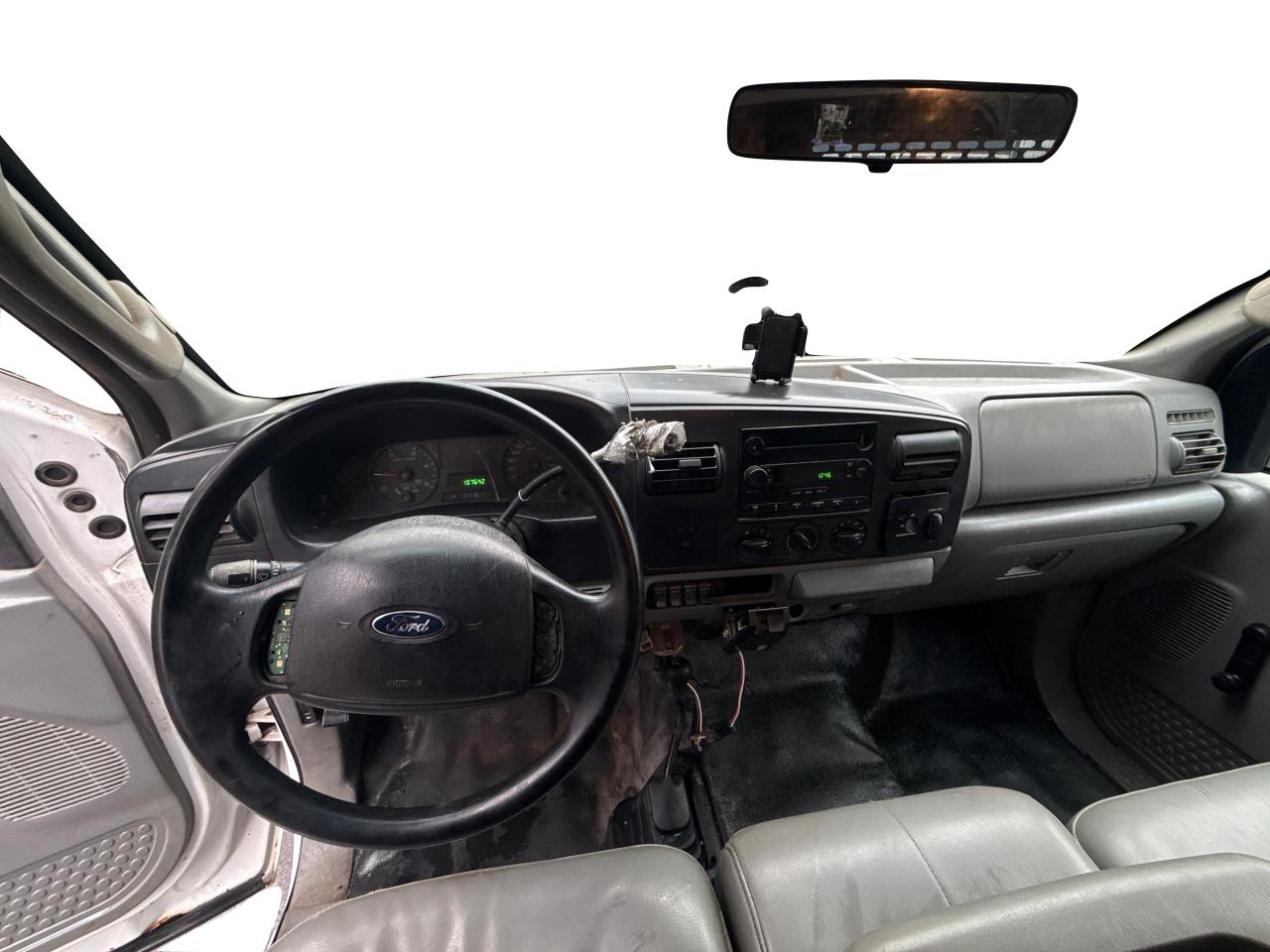 2006 Ford F-450 F-Series - Photo #18