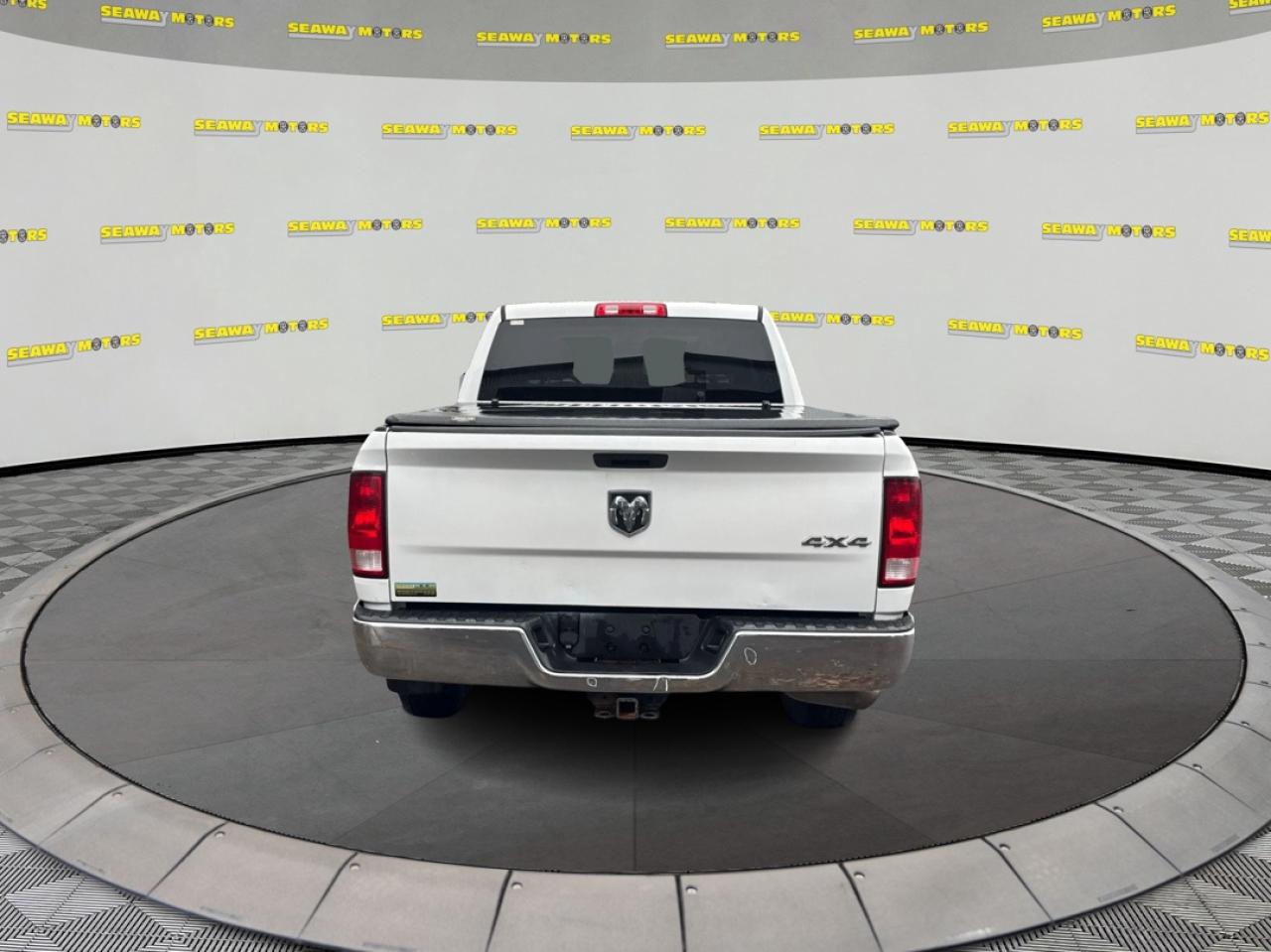 2017 RAM 1500 ST - Photo #4