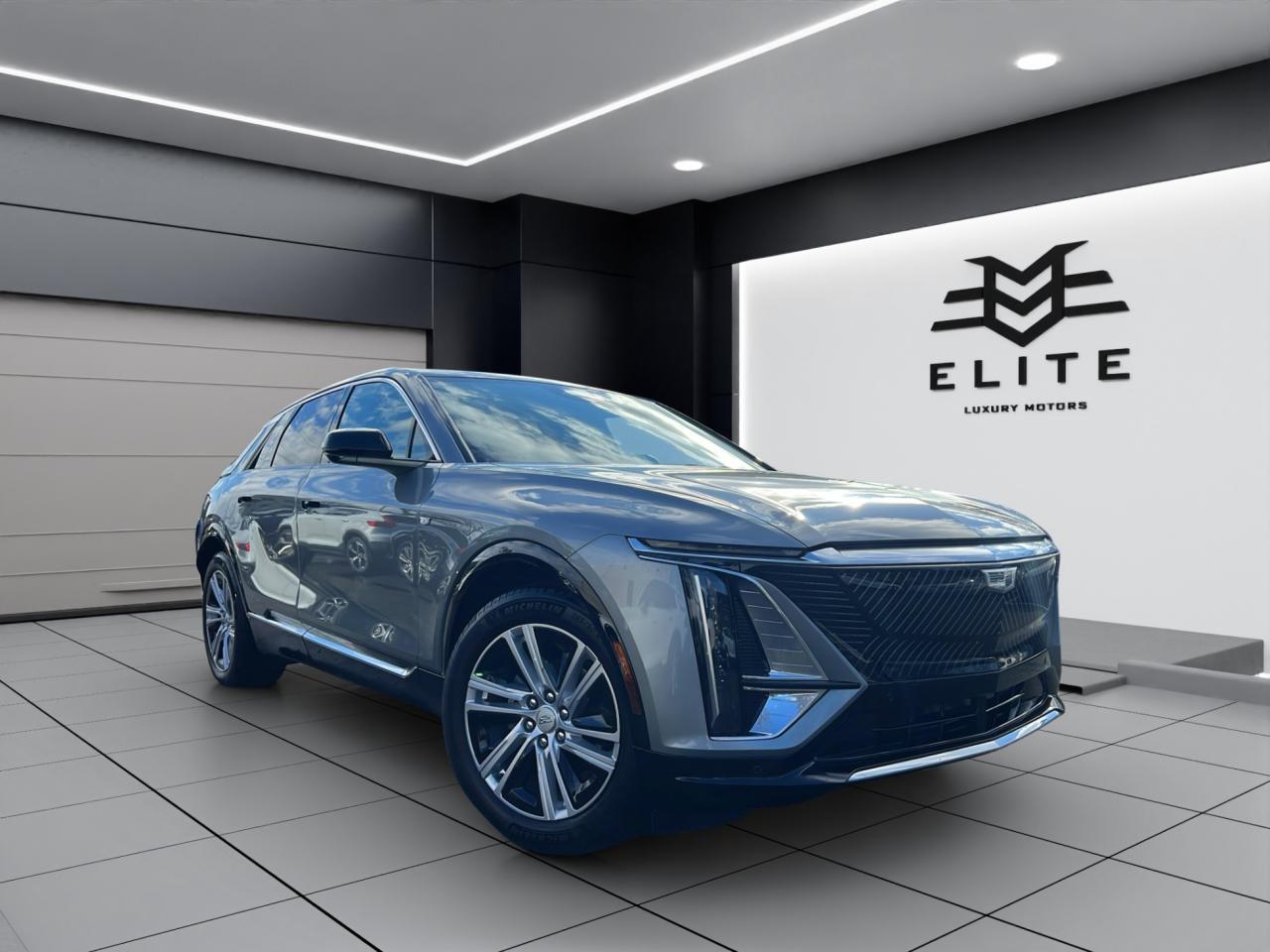 Used 2024 Cadillac LYRIQ TECH - 14,000KMS - LEATHER - REVERSE CAMERA !!! for sale in Burlington, ON