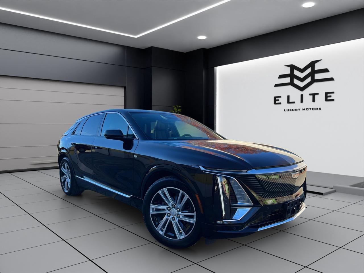 2024 Cadillac LYRIQ TECH W/1SA - 30,000KMS - LEATHER - REVERSE CAMERA !!! Photo