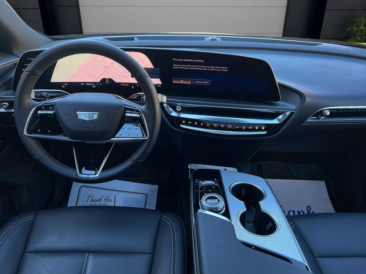 2024 Cadillac LYRIQ TECH W/1SA - 30,000KMS - LEATHER - REVERSE CAMERA !!! Photo