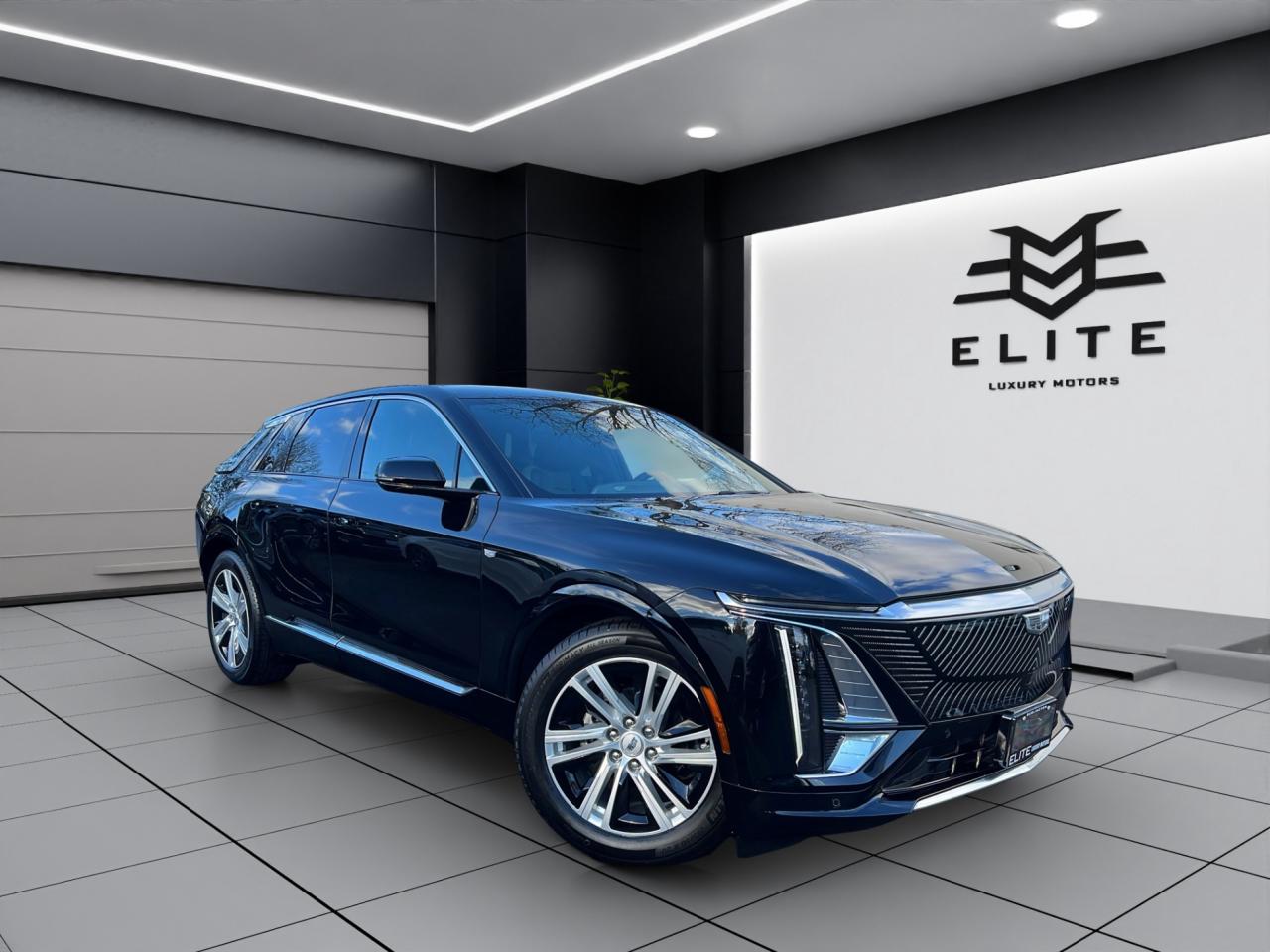 2024 Cadillac LYRIQ TECH W/1SA - 31,000KMS - LEATHER - REVERSE CAMERA !!! Photo