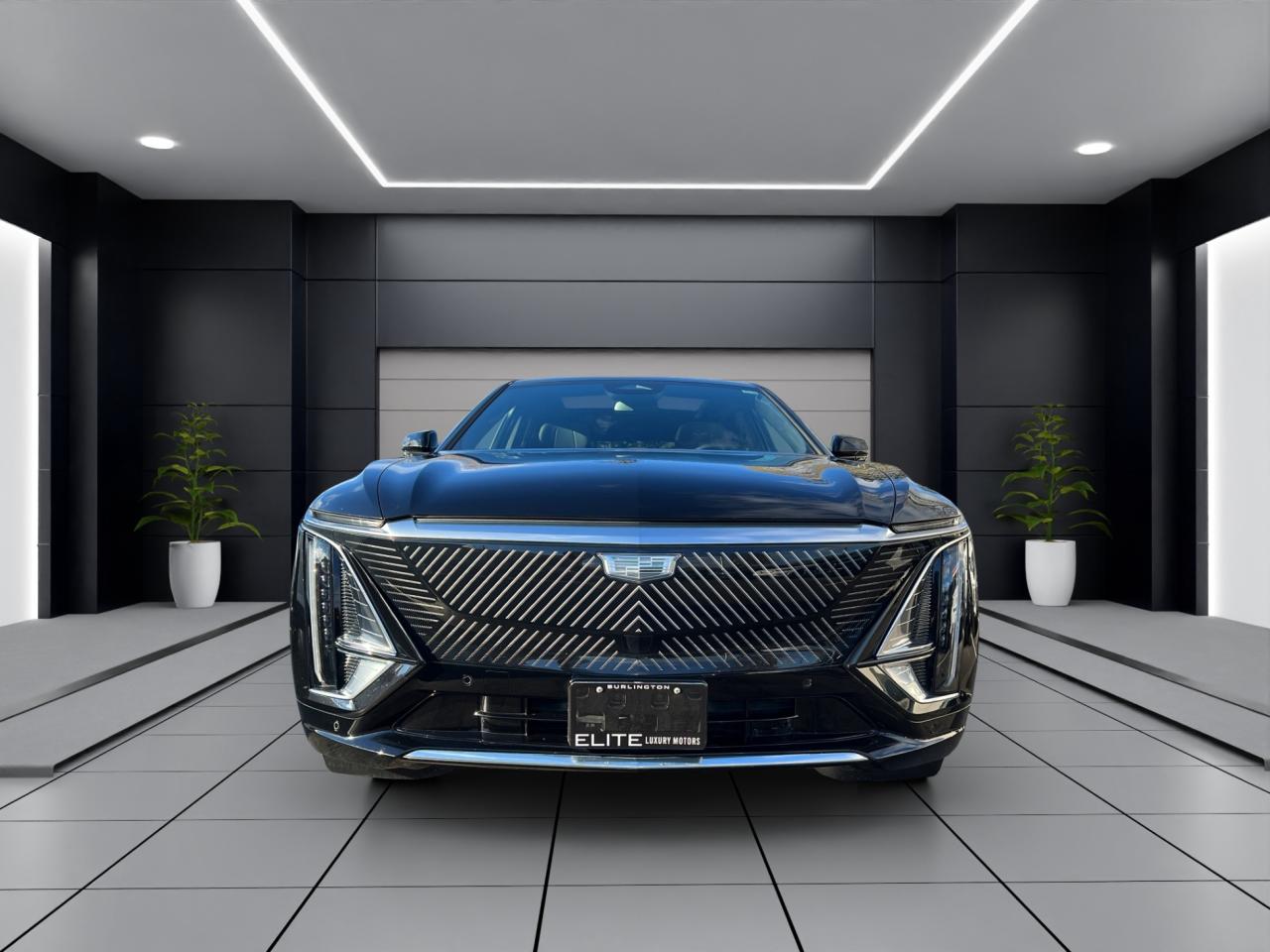 2024 Cadillac LYRIQ TECH W/1SA - 31,000KMS - LEATHER - REVERSE CAMERA !!! Photo