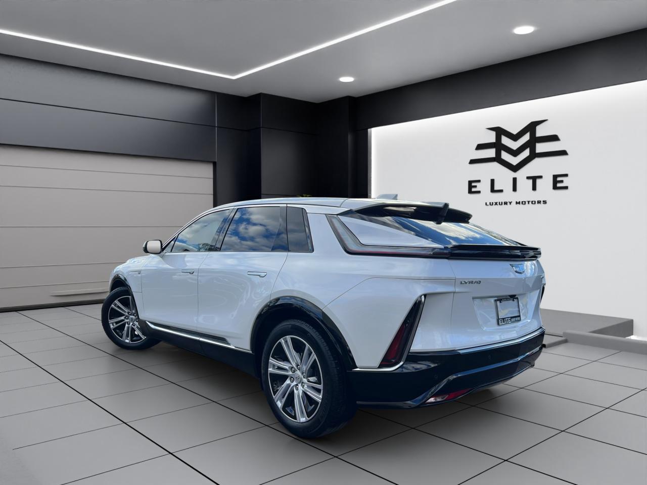 2024 Cadillac LYRIQ TECH W/1SA - 23,000KMS - LEATHER - REVERSE CAMERA !!! Photo4