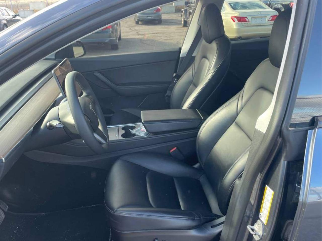 2022 Tesla Model Y 7 PASSENGER-LONG RANGE AWD-DUAL MOTOR Photo4