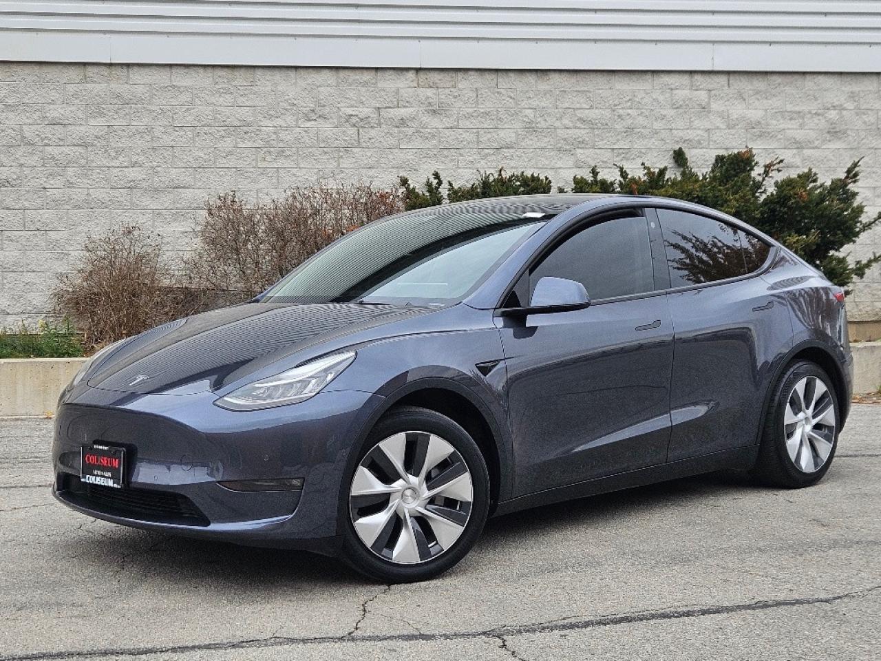 Used 2022 Tesla Model Y 7 PASSENGER-LONG RANGE AWD-DUAL MOTOR for sale in Toronto, ON