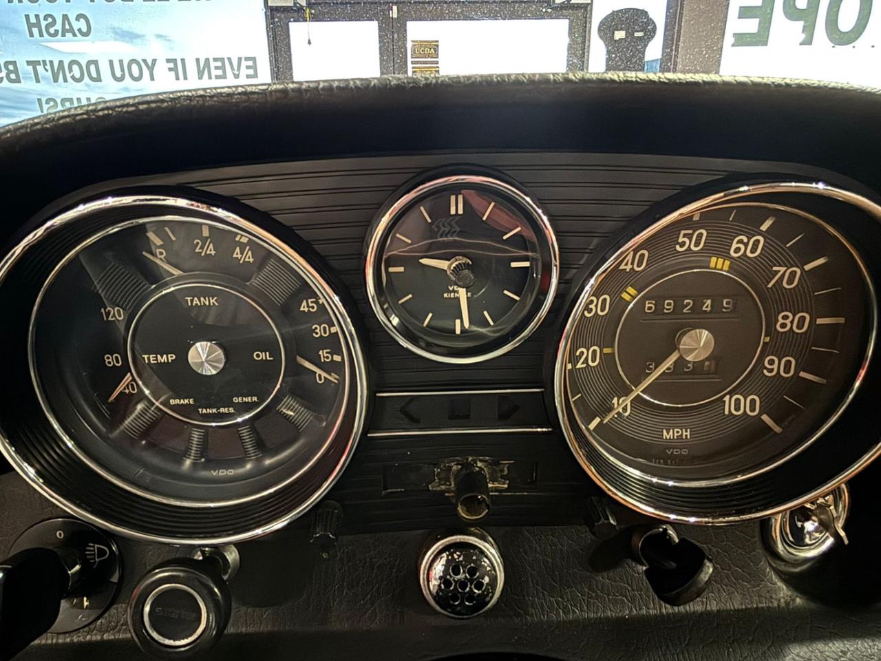 1972 Mercedes-Benz 220 W115 Photo