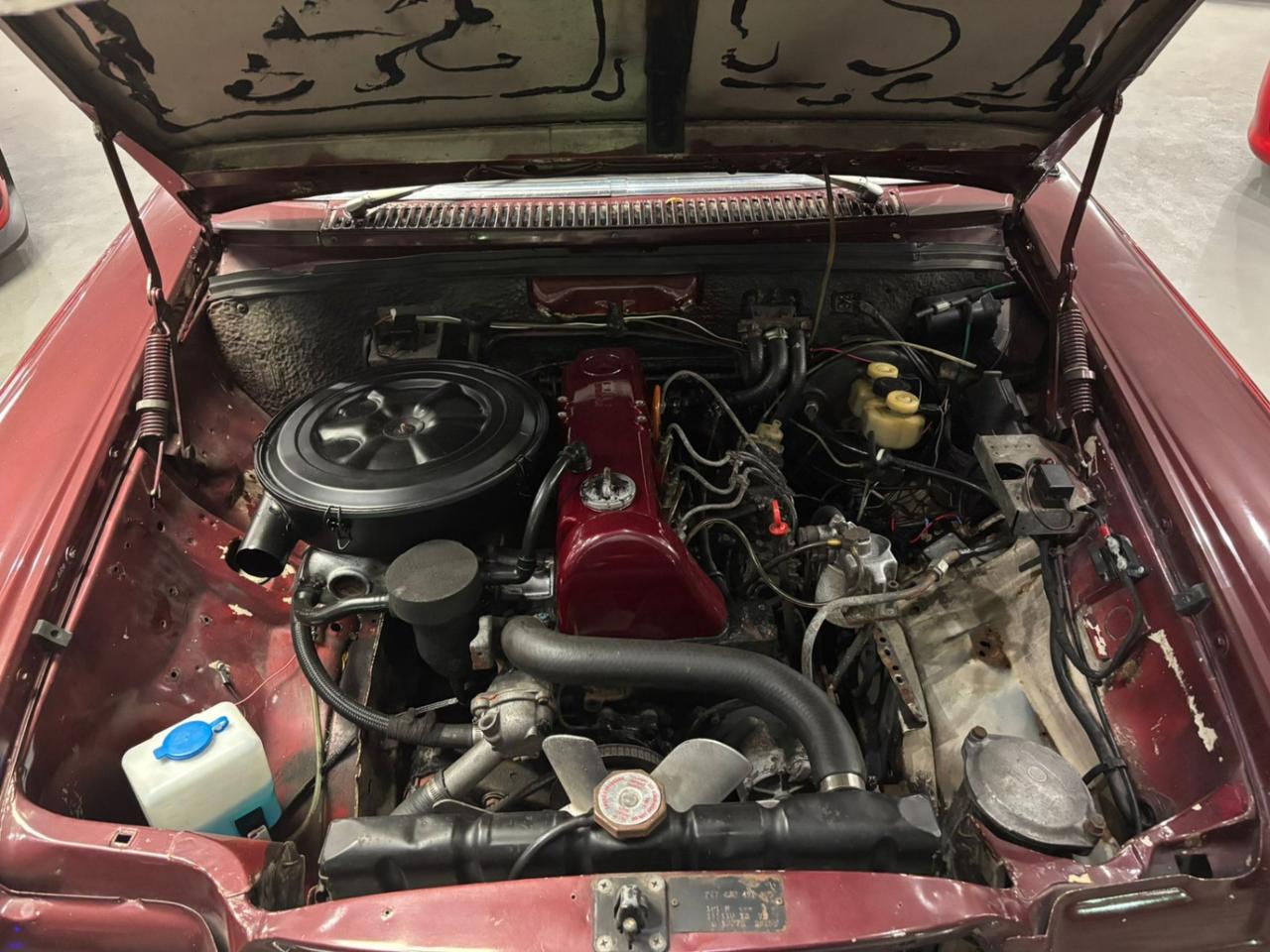 1972 Mercedes-Benz 220 W115 Photo