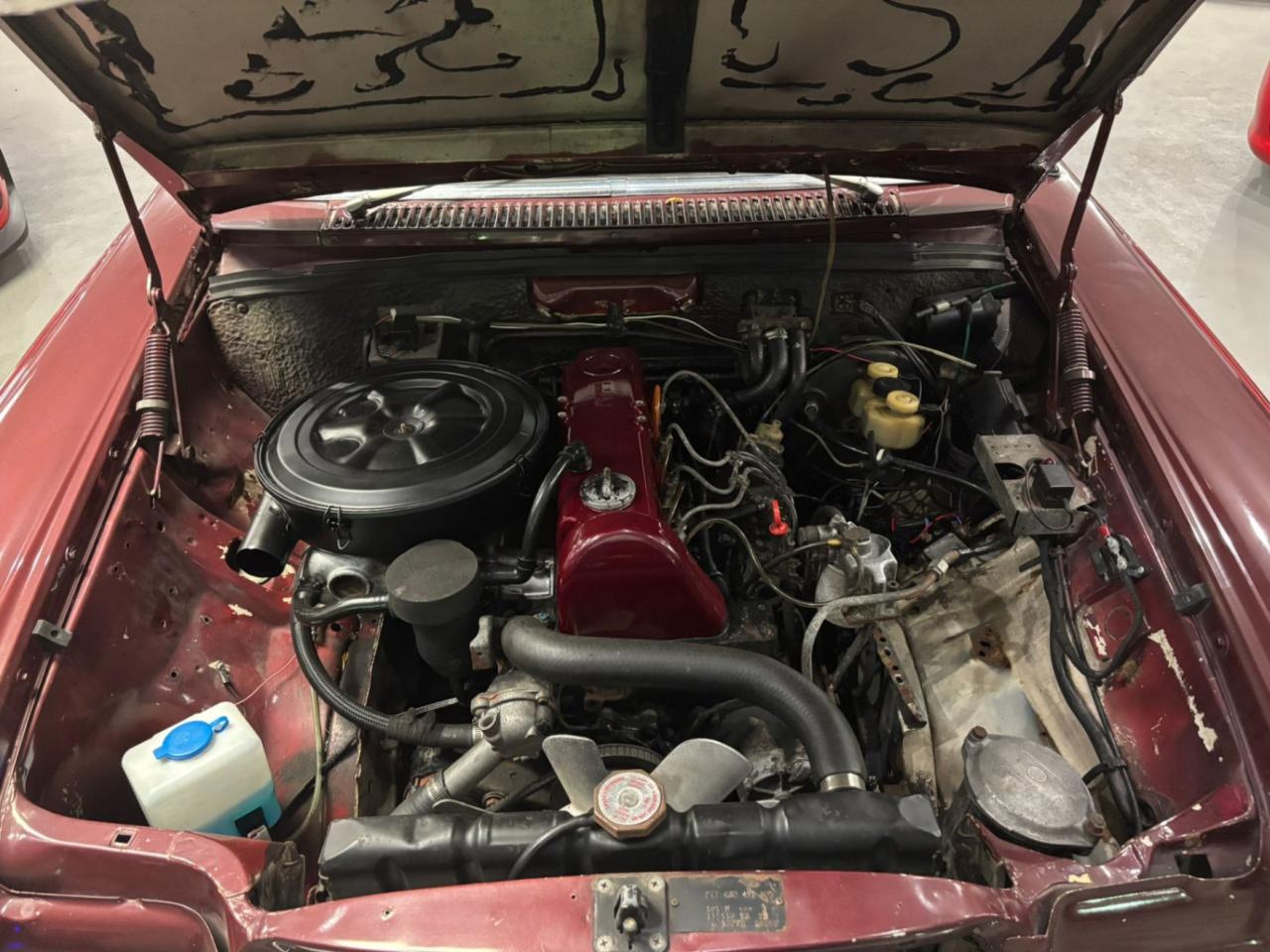 1972 Mercedes-Benz 220 W115 Photo