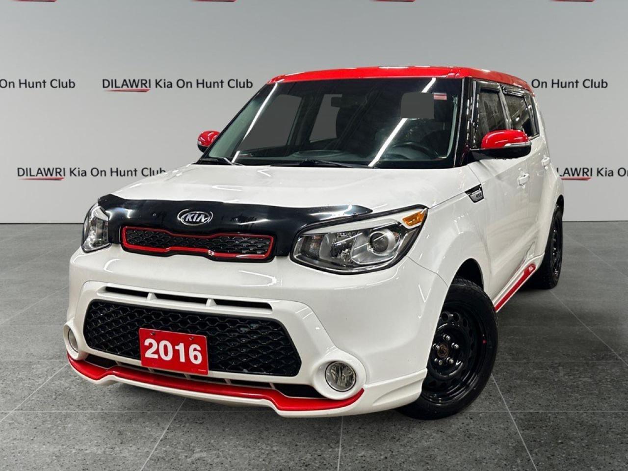 Used 2016 Kia Soul 5dr Wgn Auto Sport Polar White/Red for sale in Nepean, ON