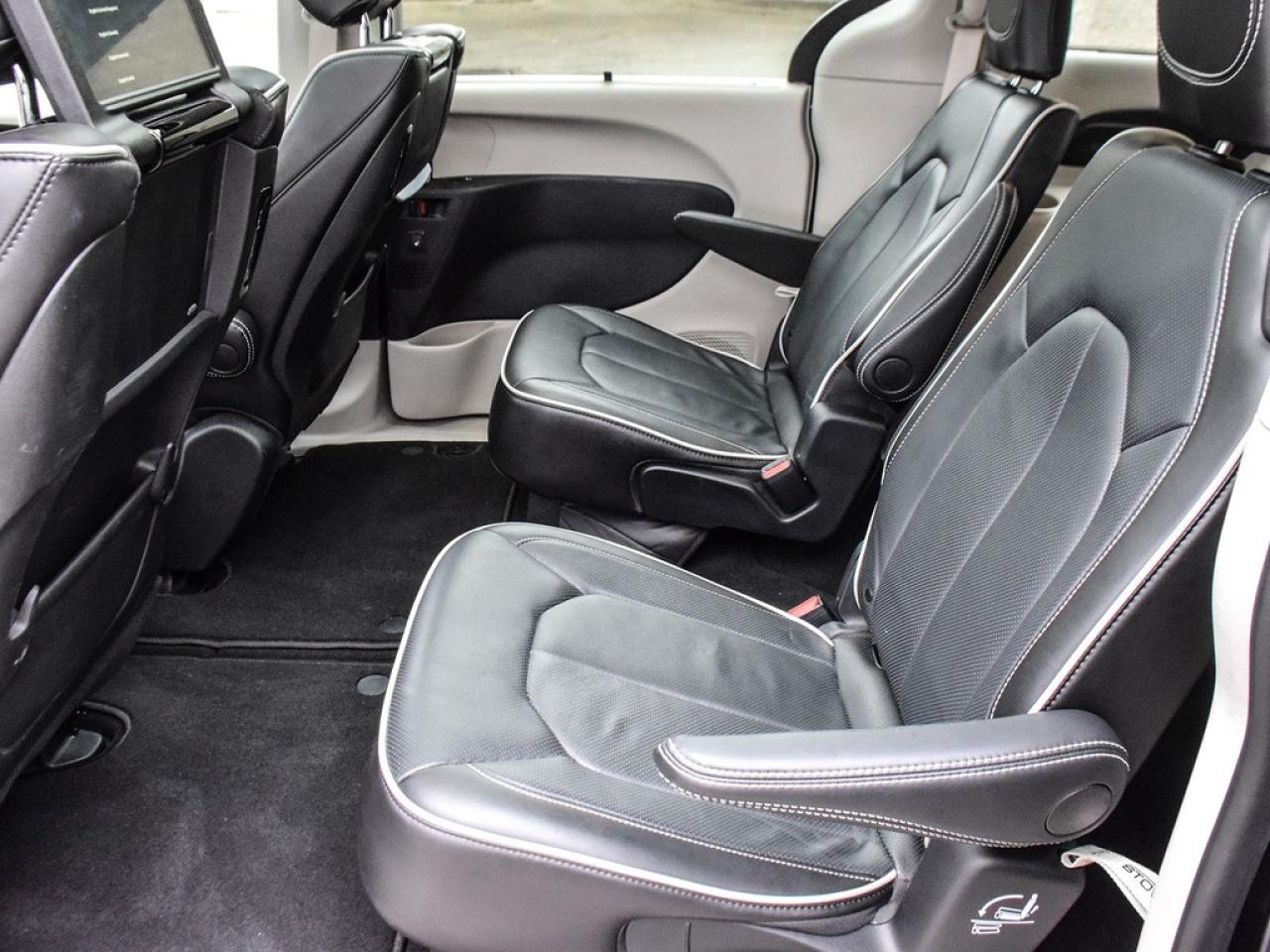 2024 Chrysler Pacifica Limited |LIMITED|10.1NAV|PANOROOF|HKSOUND|DVDX2|360CAM| Photo