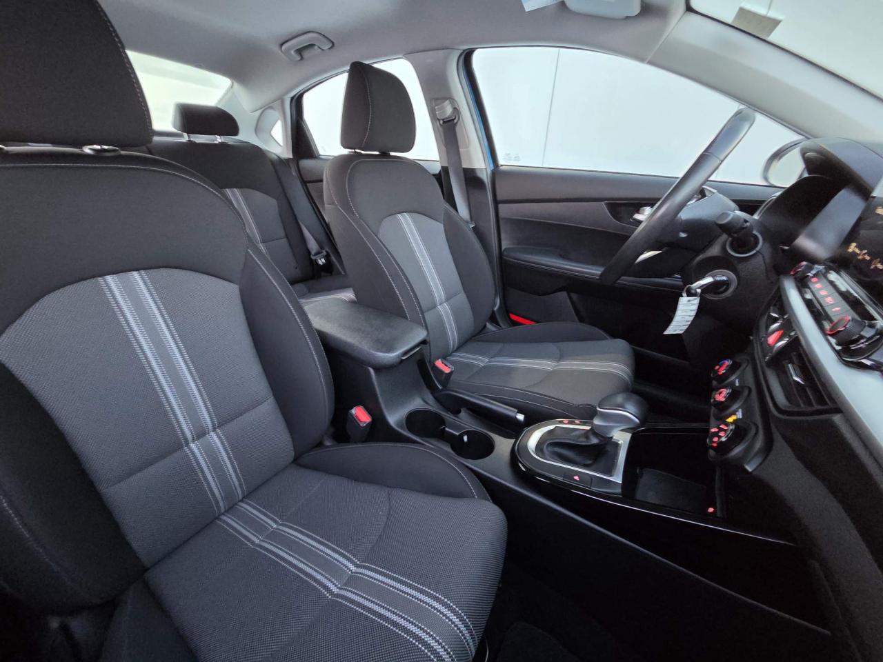 2022 Kia Forte EX One Owner | 16" Wheels Photo