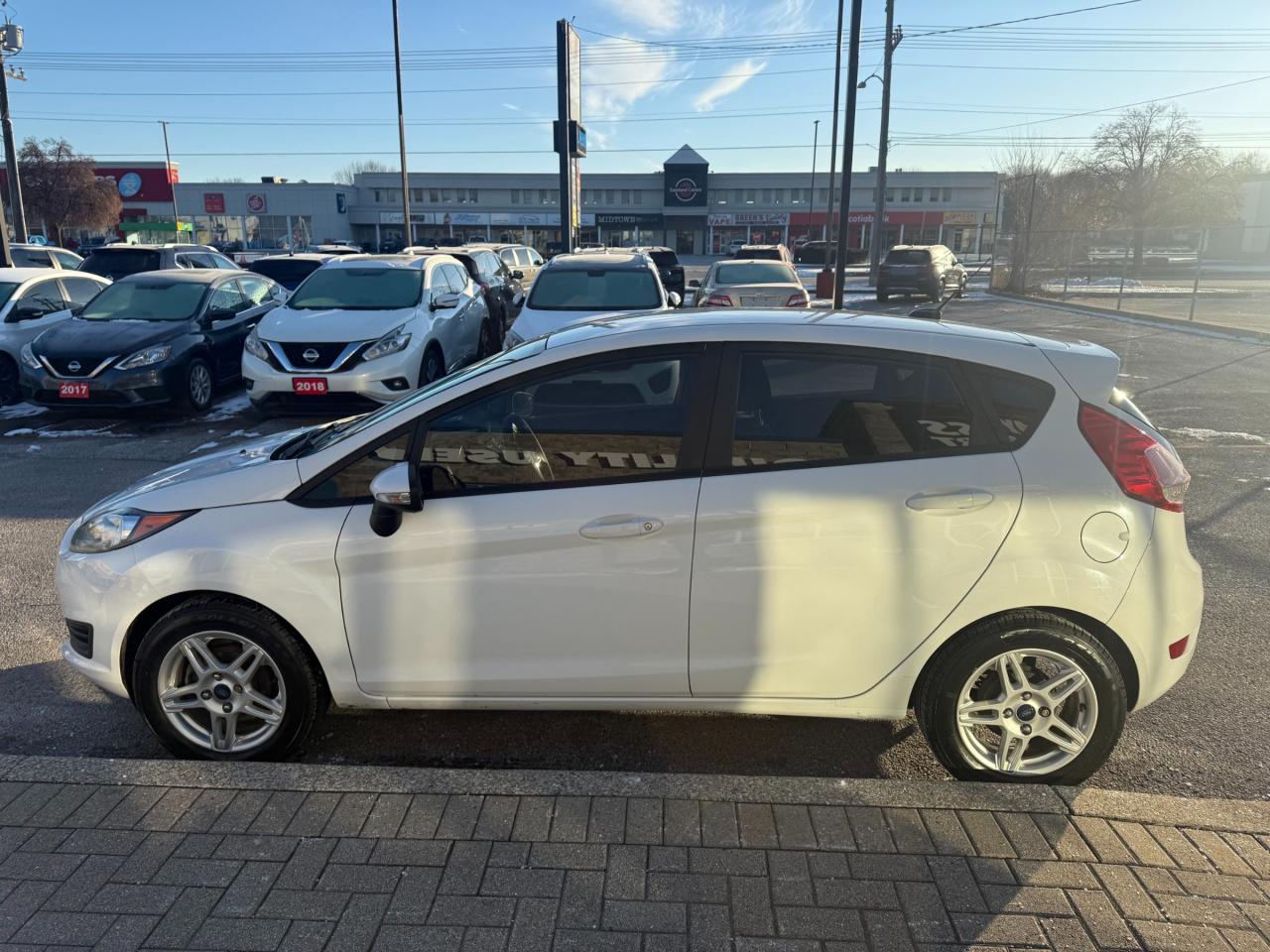 2017 Ford Fiesta SE Photo
