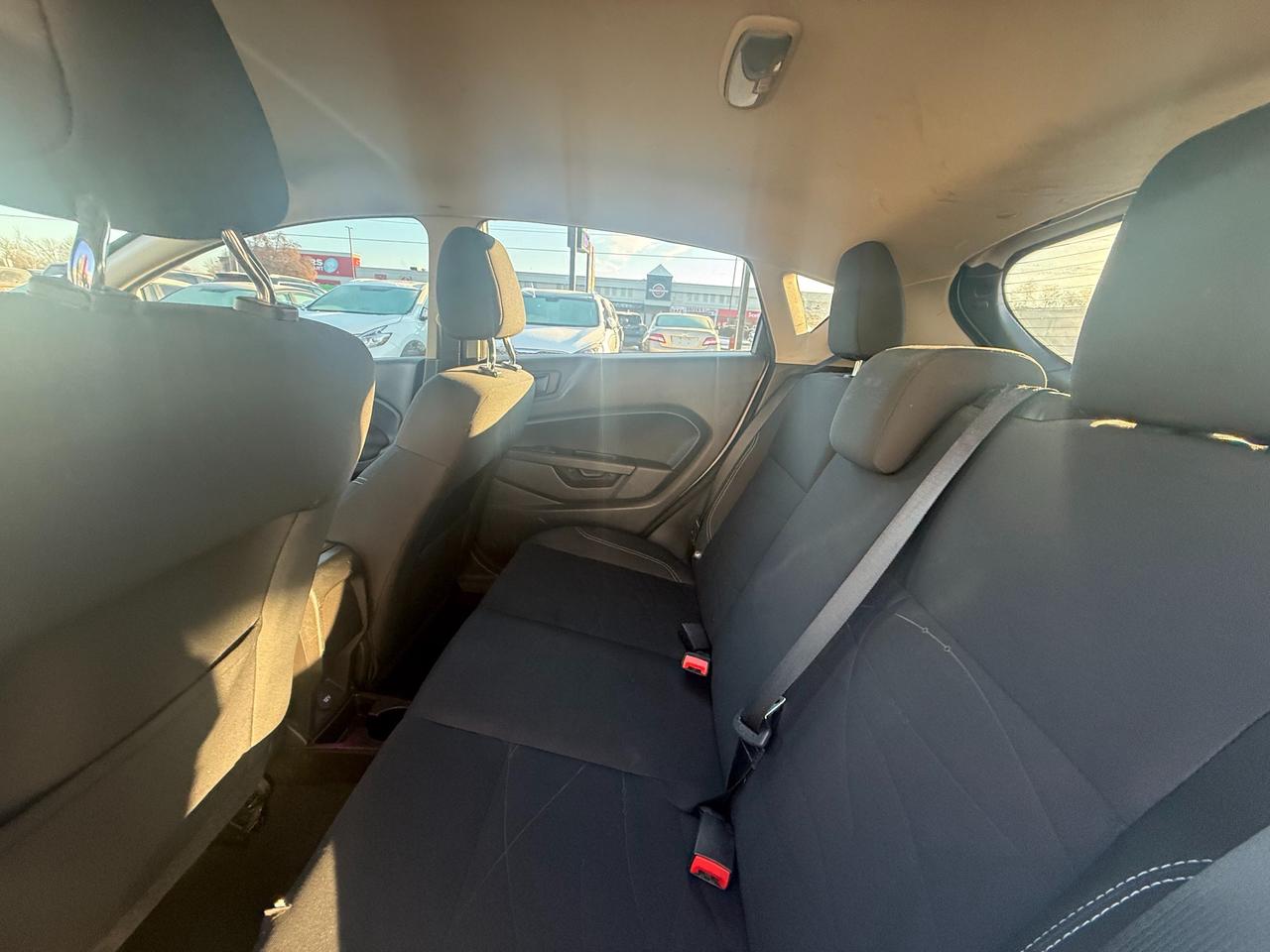 2017 Ford Fiesta SE Low Milage! Photo