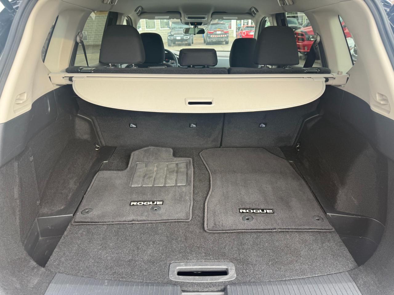 2023 Nissan Rogue S Photo