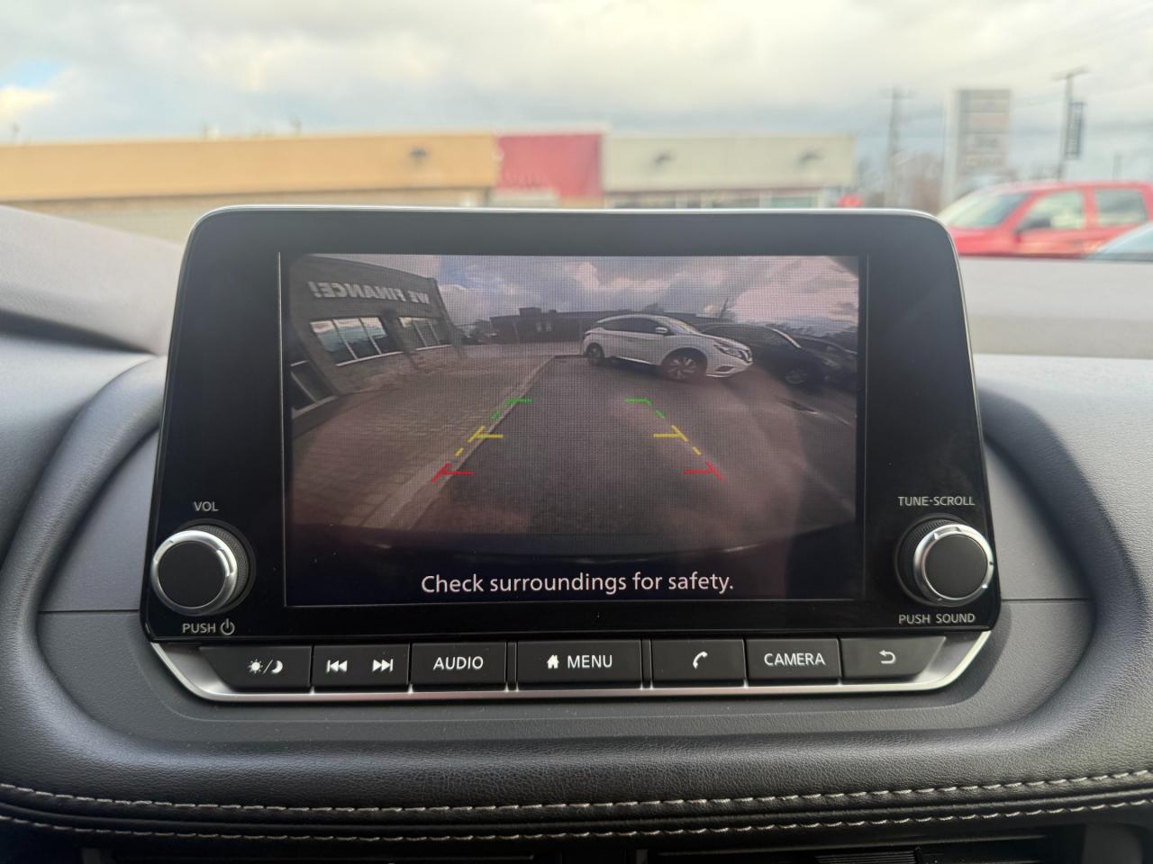 2023 Nissan Rogue S Photo