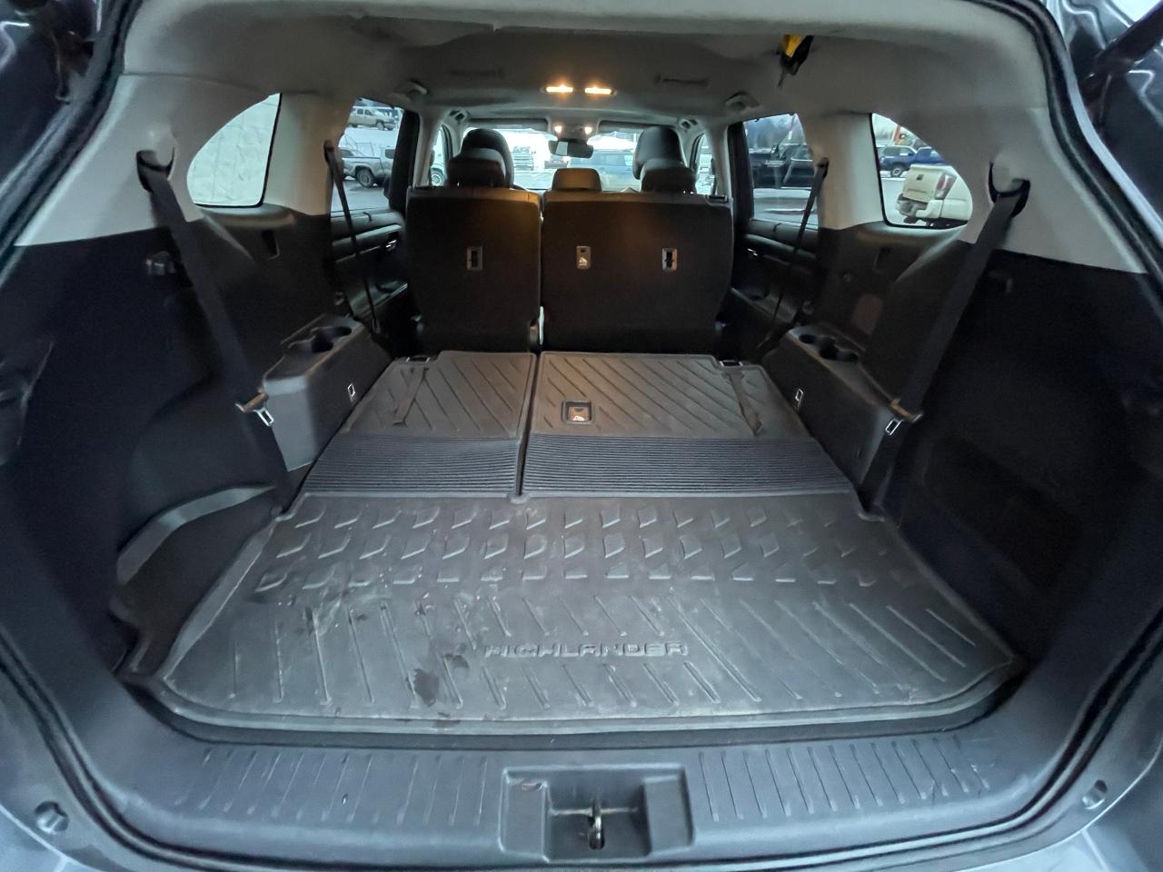 2020 Toyota Highlander XLE Photo