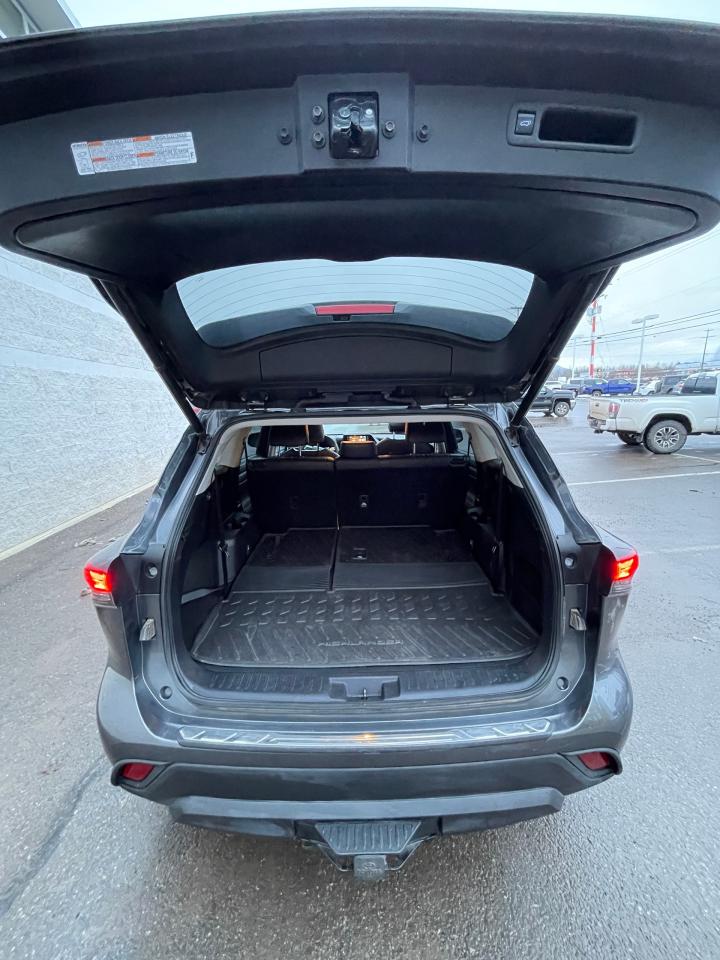 2020 Toyota Highlander XLE Photo