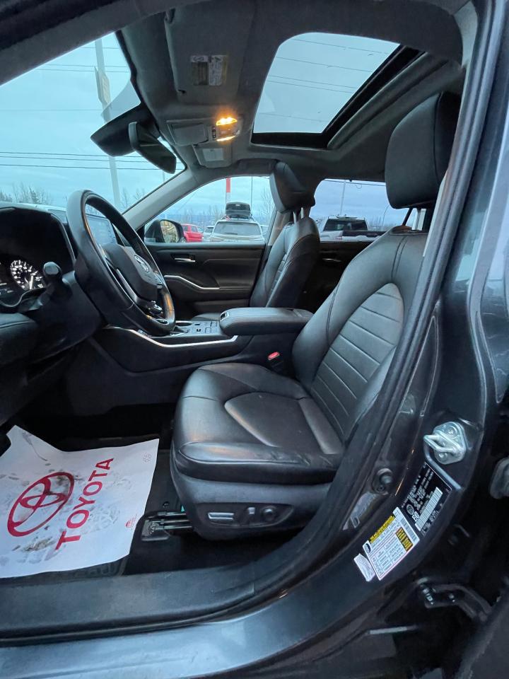 2020 Toyota Highlander XLE Photo