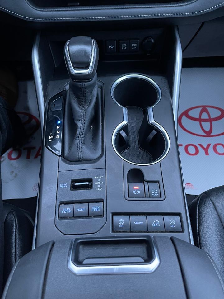 2020 Toyota Highlander XLE Photo