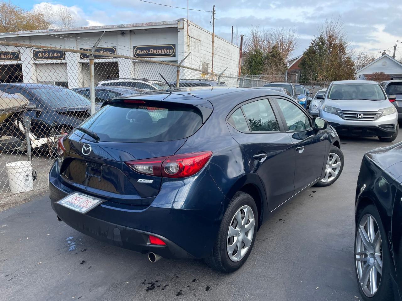 2016 Mazda MAZDA3 GX *SAFETY, BACKUP CAMERA, LOW KM* - Photo #4
