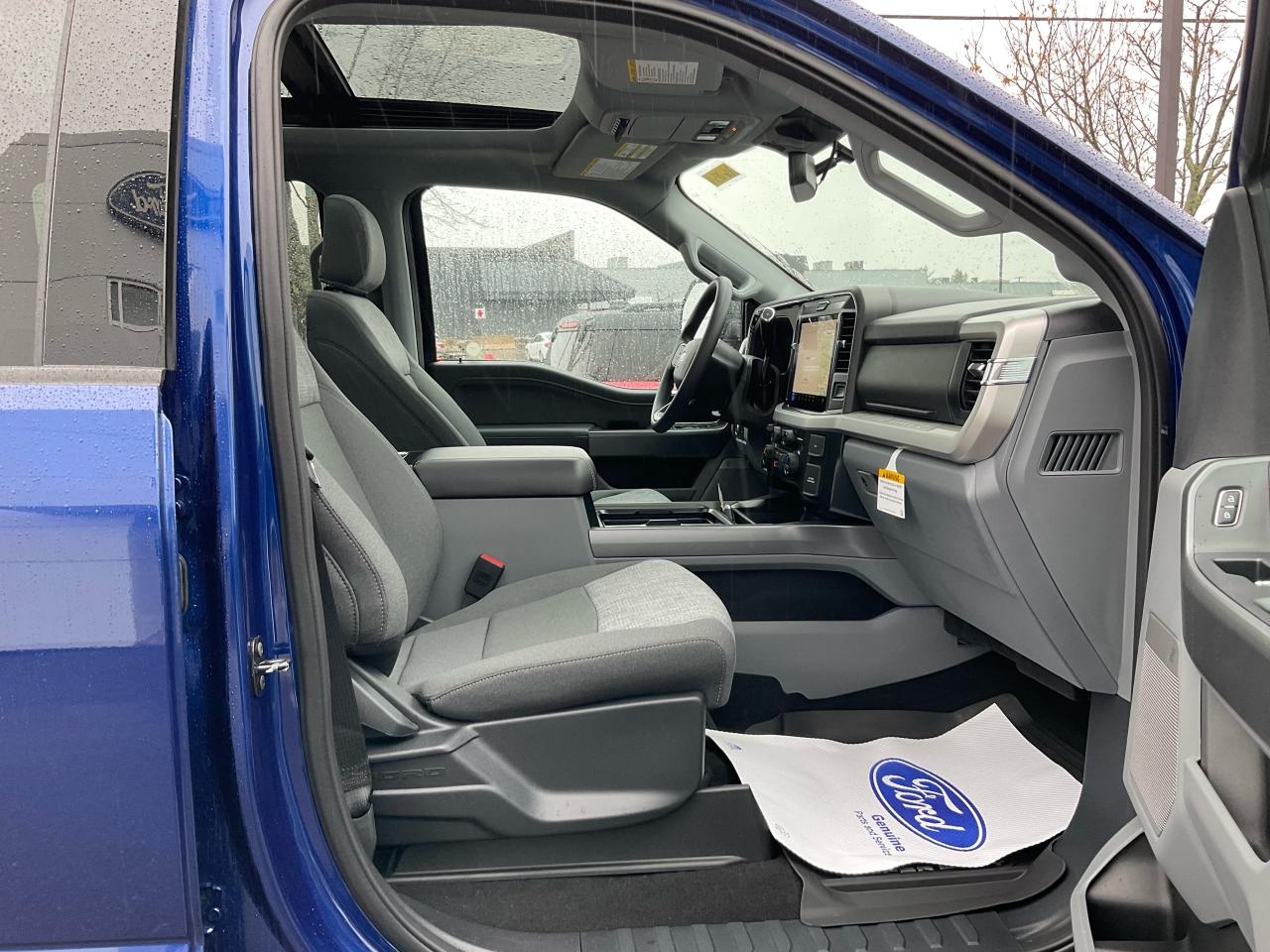 2026 Ford F-250 Super Duty SRW XLT Photo5